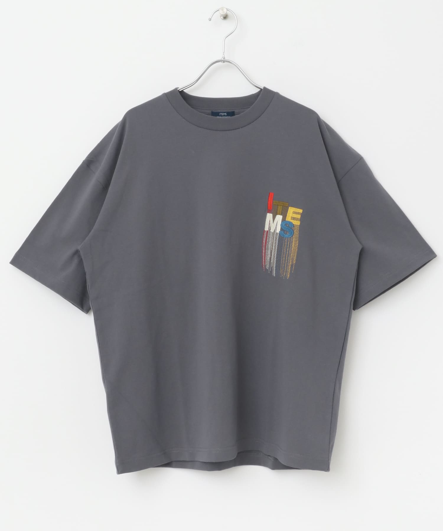 フリンジ刺繍T-shirts Logo CHA M