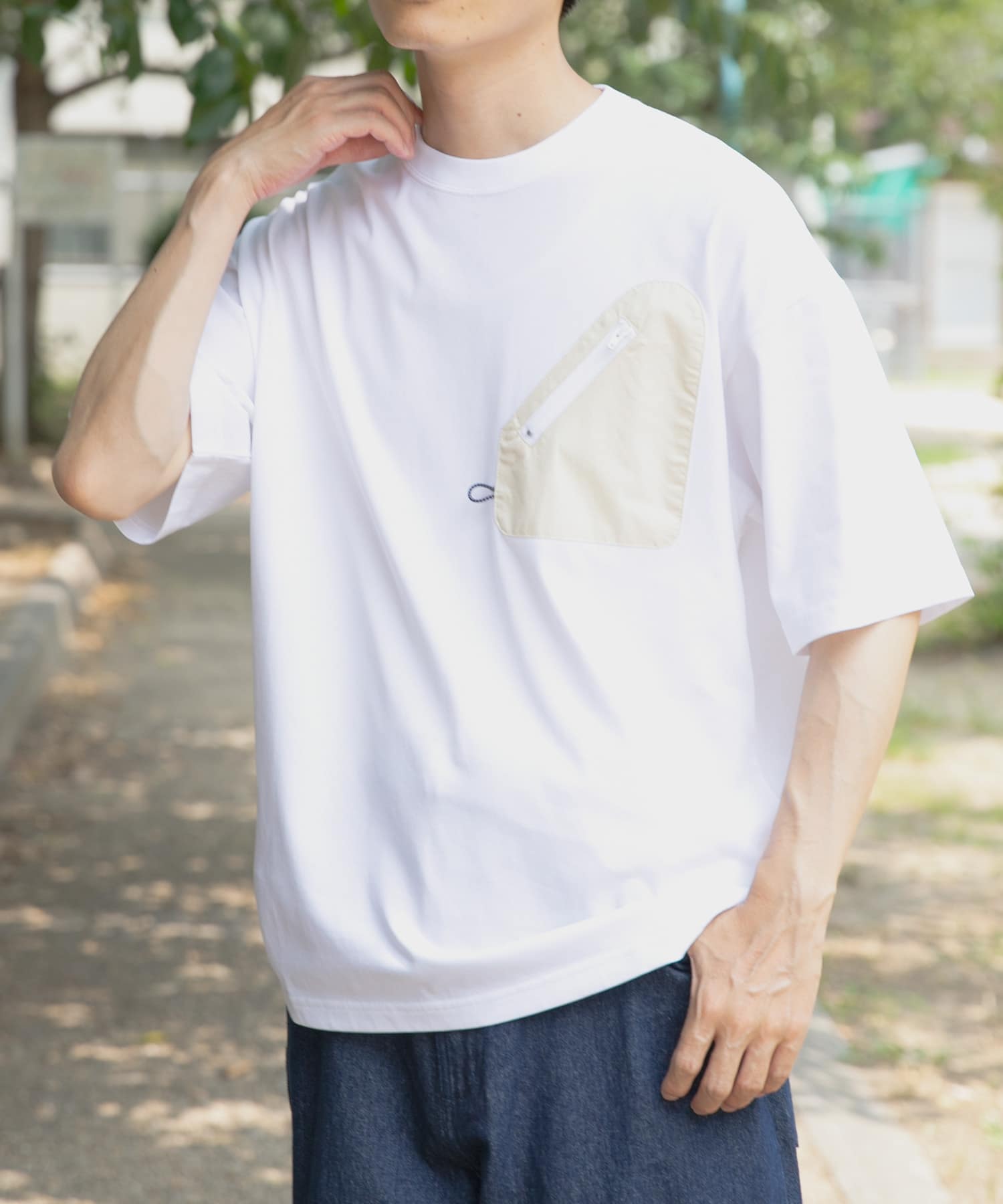ジップポケットキリカエクルーネックTシャツ