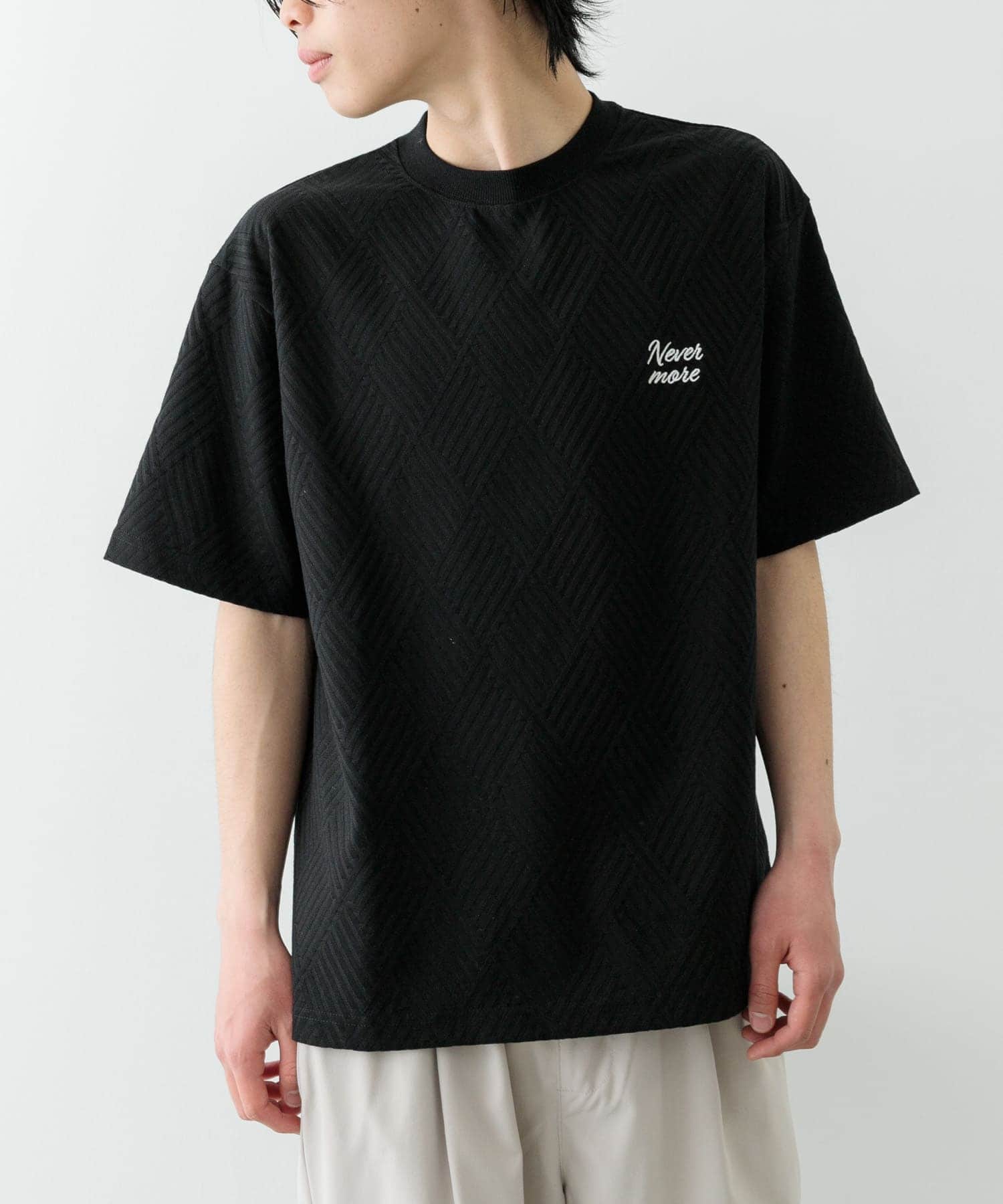 ワンポイント刺繍ヘリンボンジャカードTシャツ(M WHT): トップス
