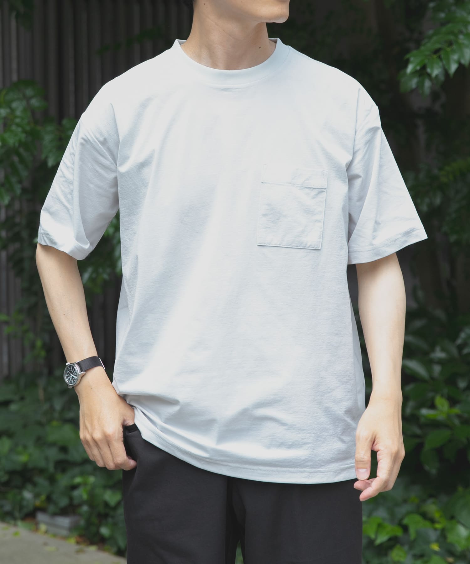 接触冷感ハイストレッチTシャツ