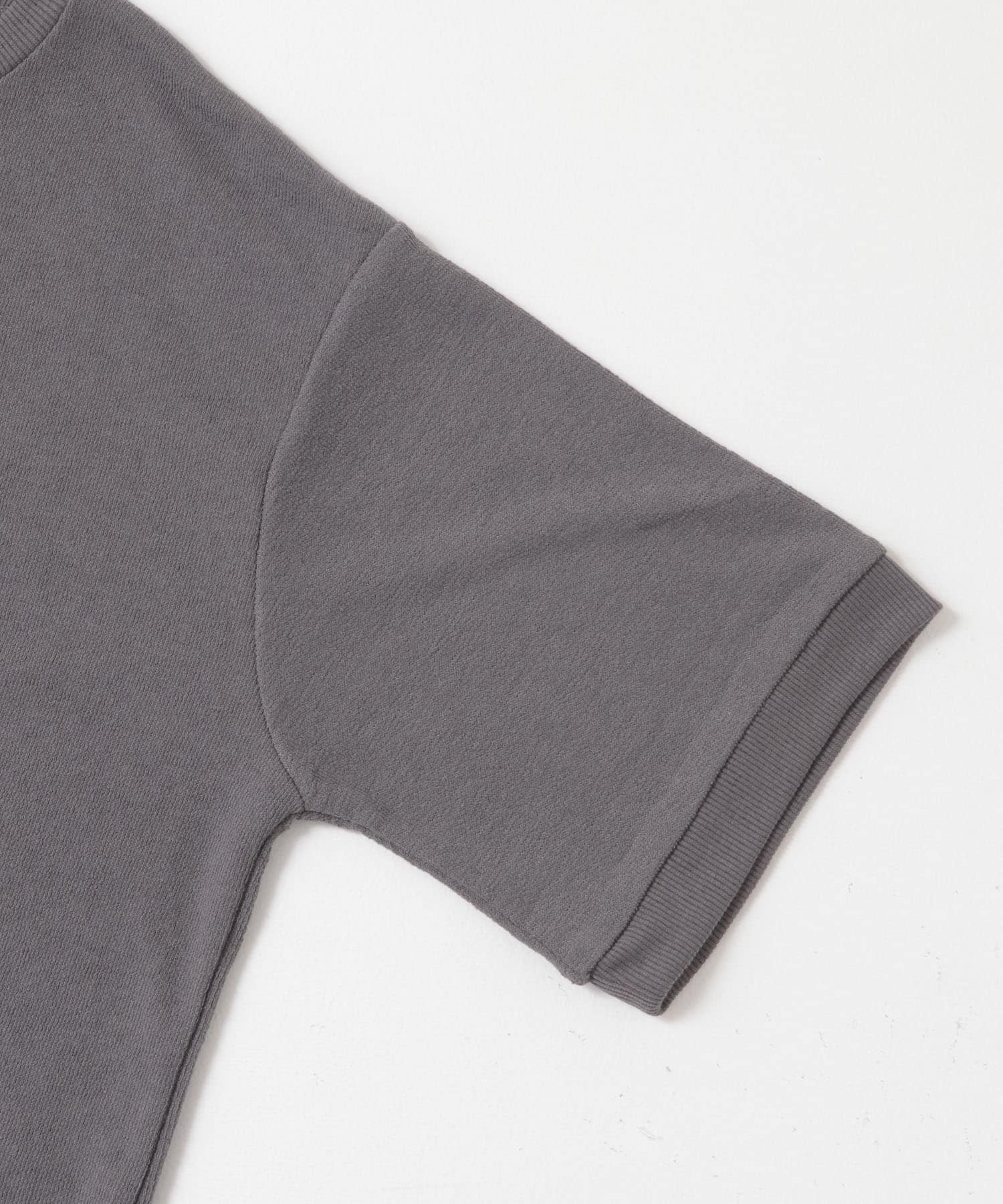 クレープジョーゼットクルーネック Tシャツ CHA S