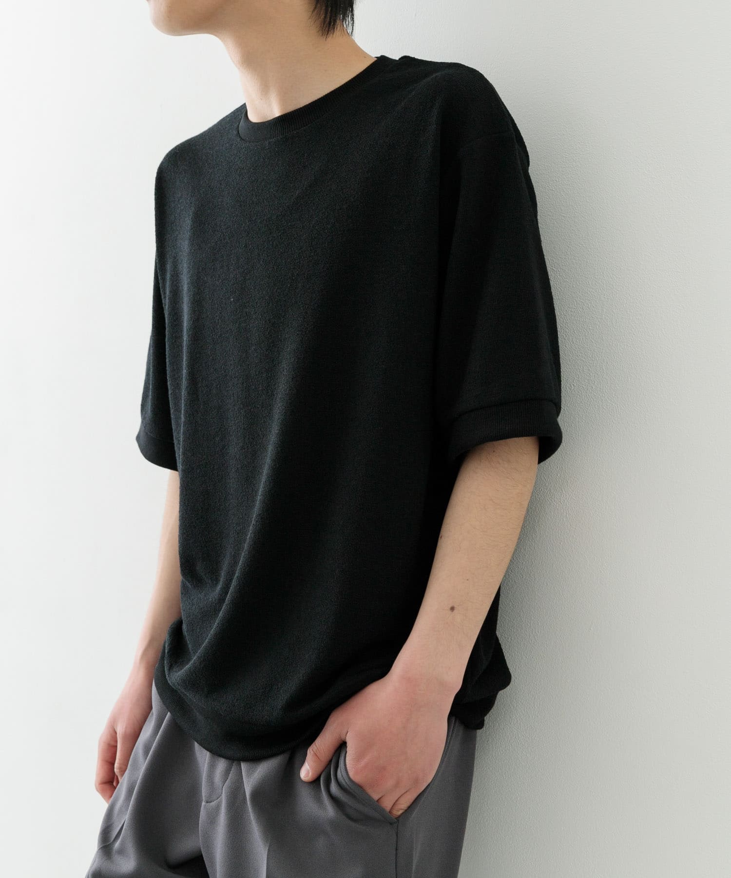 クレープジョーゼットクルーネック Tシャツ