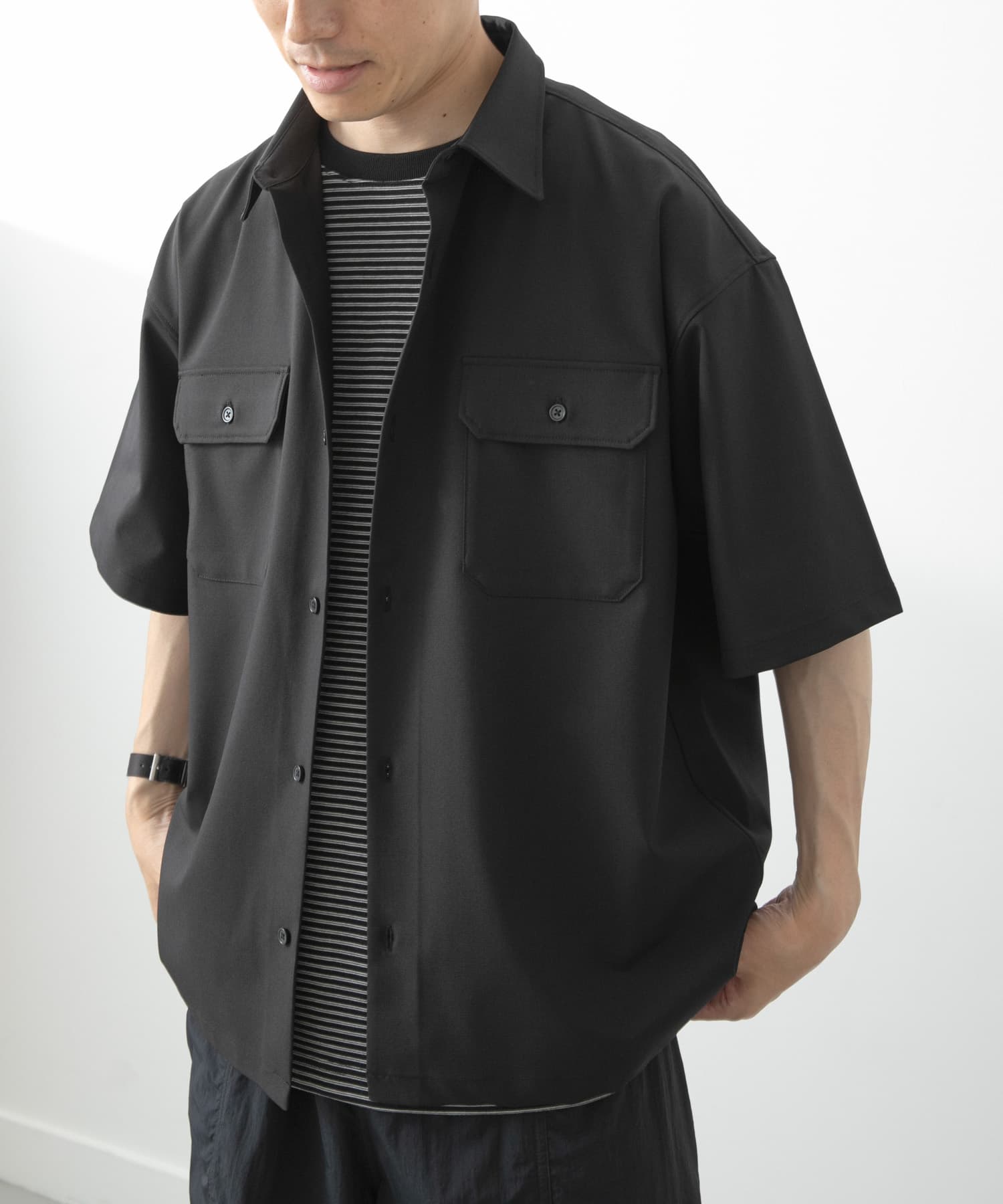 ULショートスリーブシャツ　ネイビー　Lサイズ　新品未使用 UL Short Sleeve Shirt | 山と道 U.L. HIKE & BACKPACKING