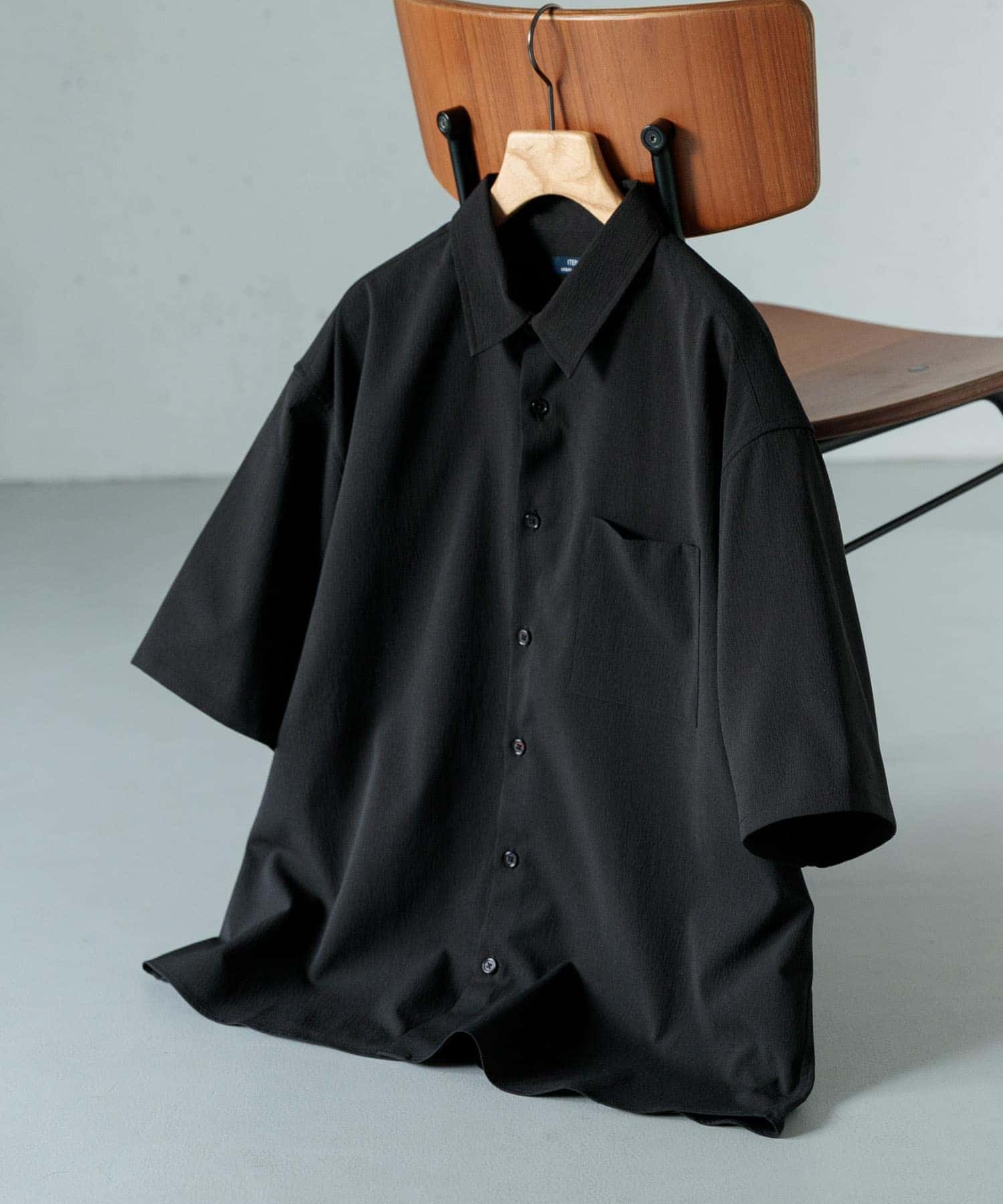 ヨウリュウレギュラーカラー半袖シャツ BLK L