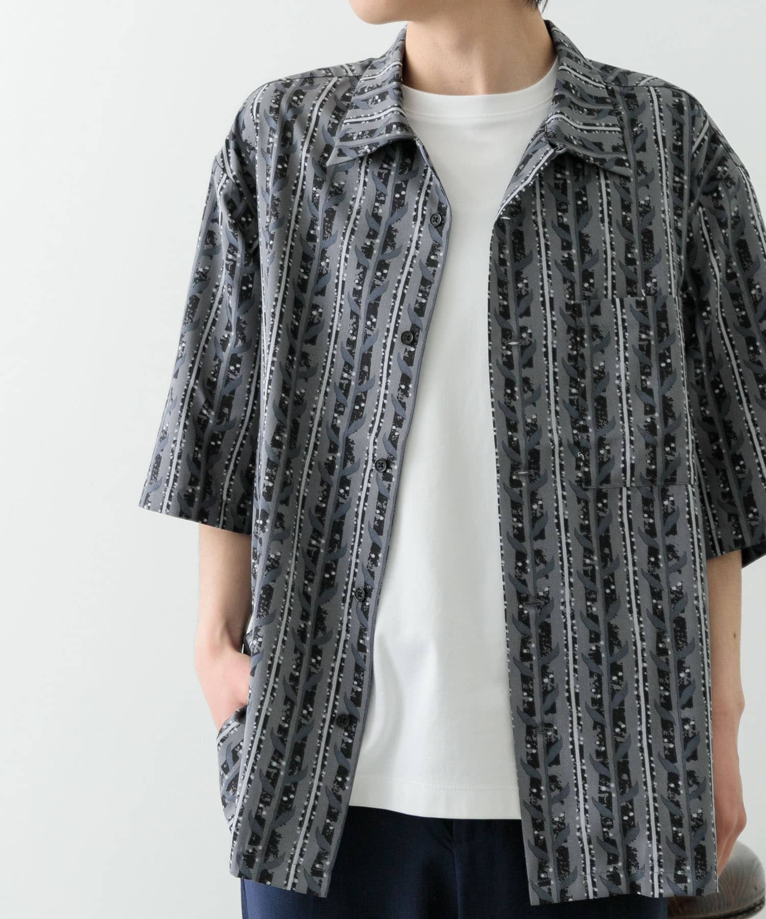 リーフプリントオープンカラー半袖シャツ(M BEG): トップス｜URBAN