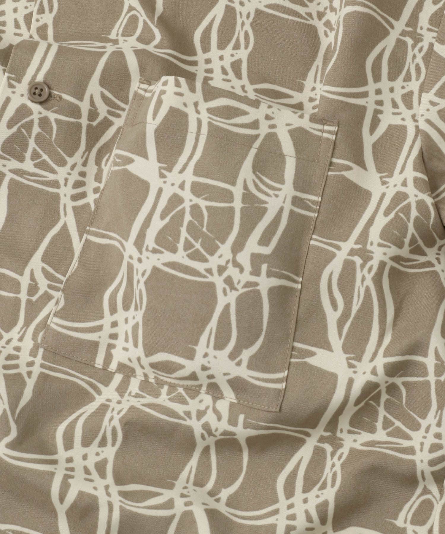 ラインアートプリントオープンカラー半袖シャツ BEG M