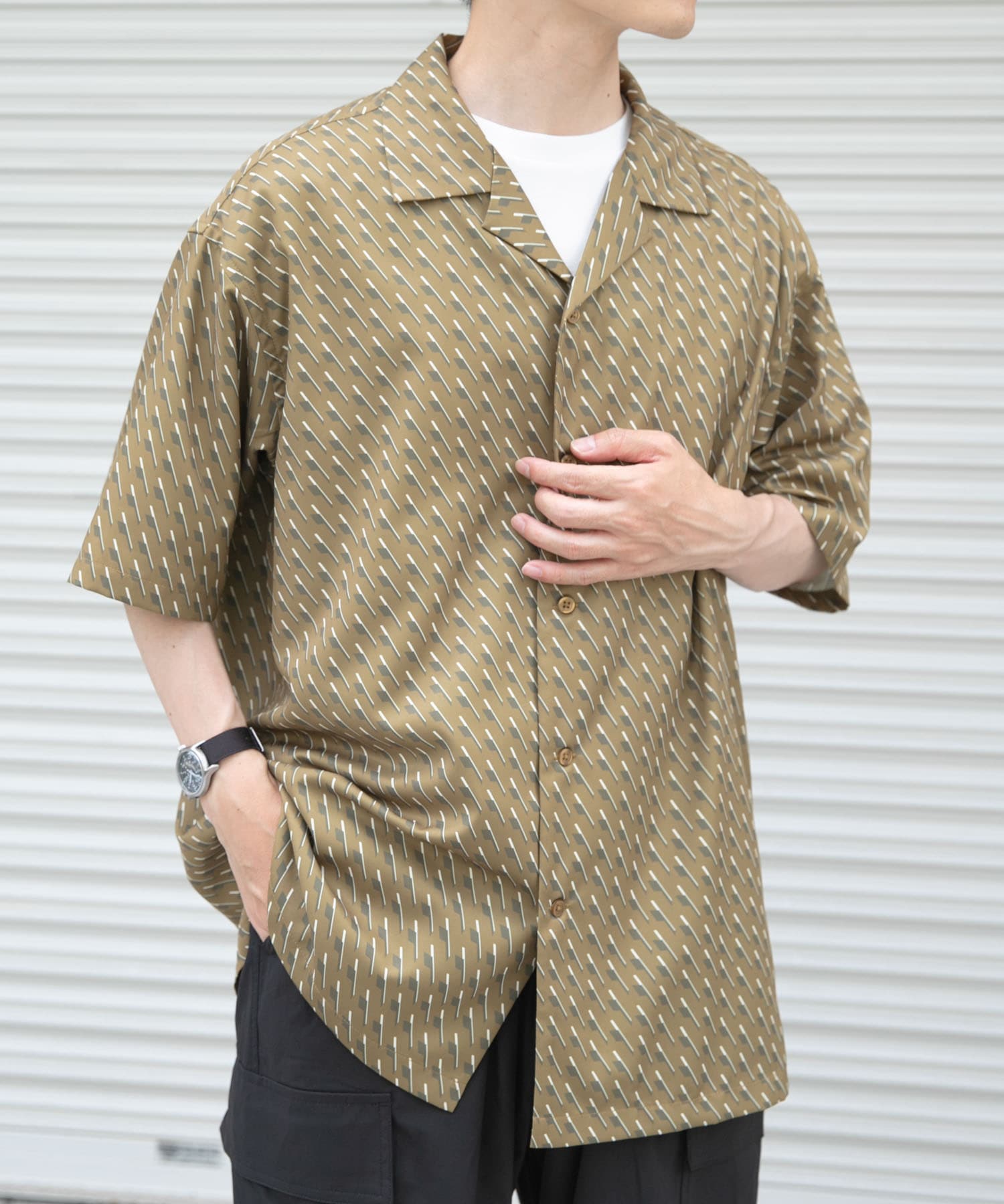 ジオメトリックプリントオープンカラーシャツA BEG M