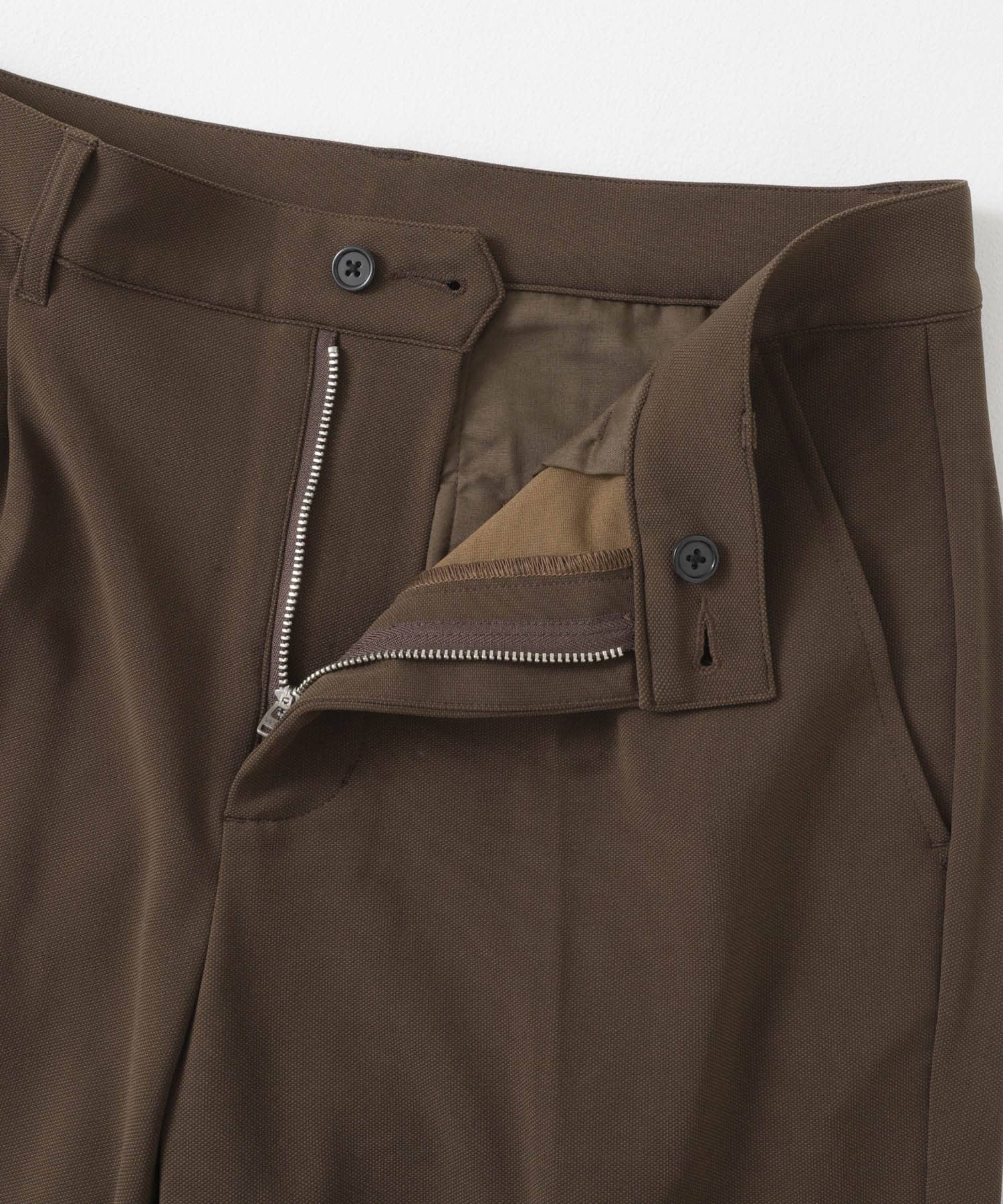 1-tuck スリムフィットスラックス D.BRN M