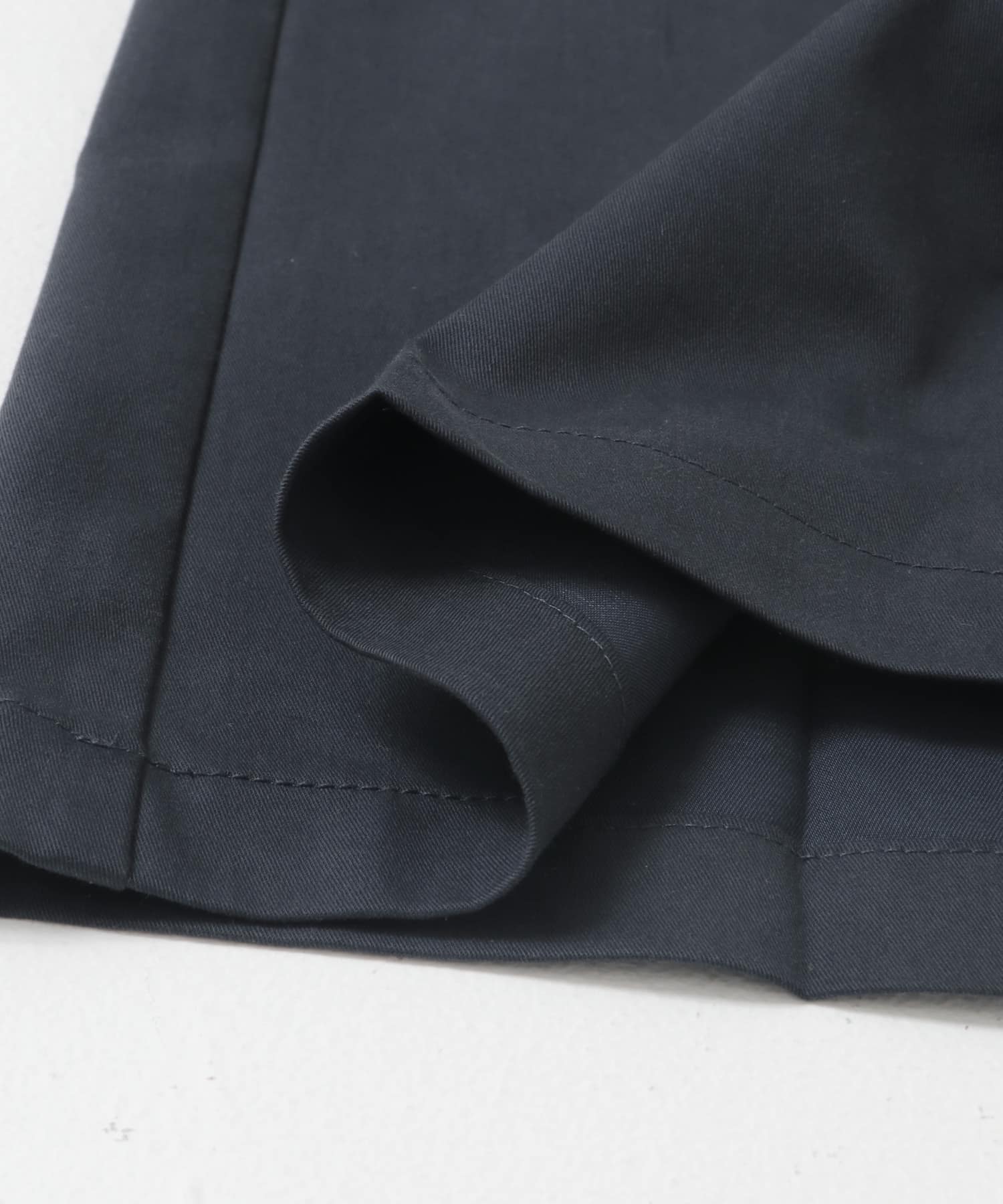 センタープレスフレアードトラウザー NVY M