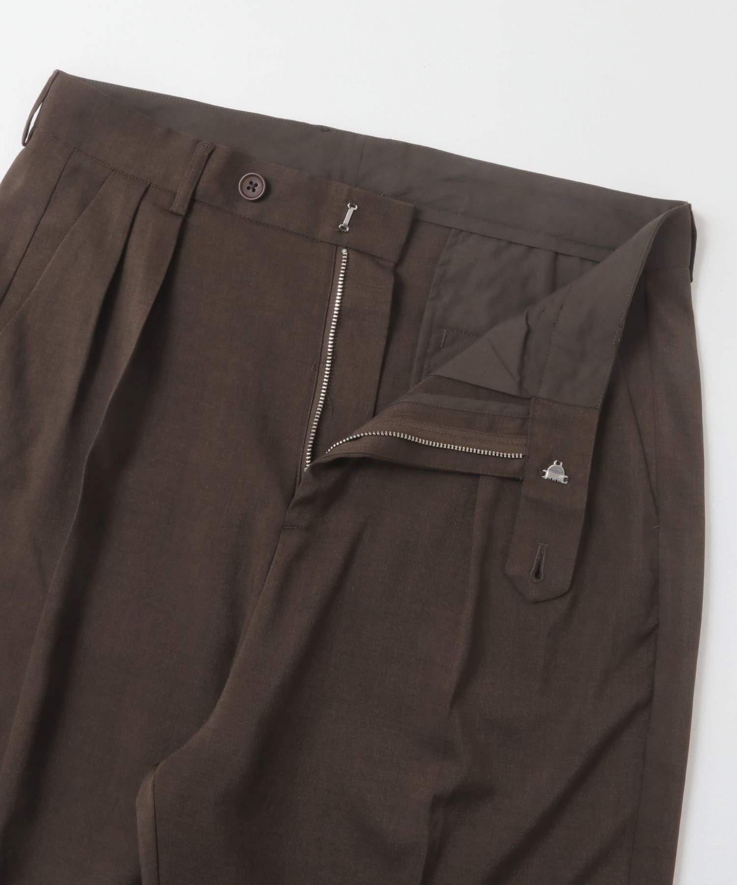 2タックセンタープレススラックス(M BLK): ボトム｜URBAN RESEARCH公式