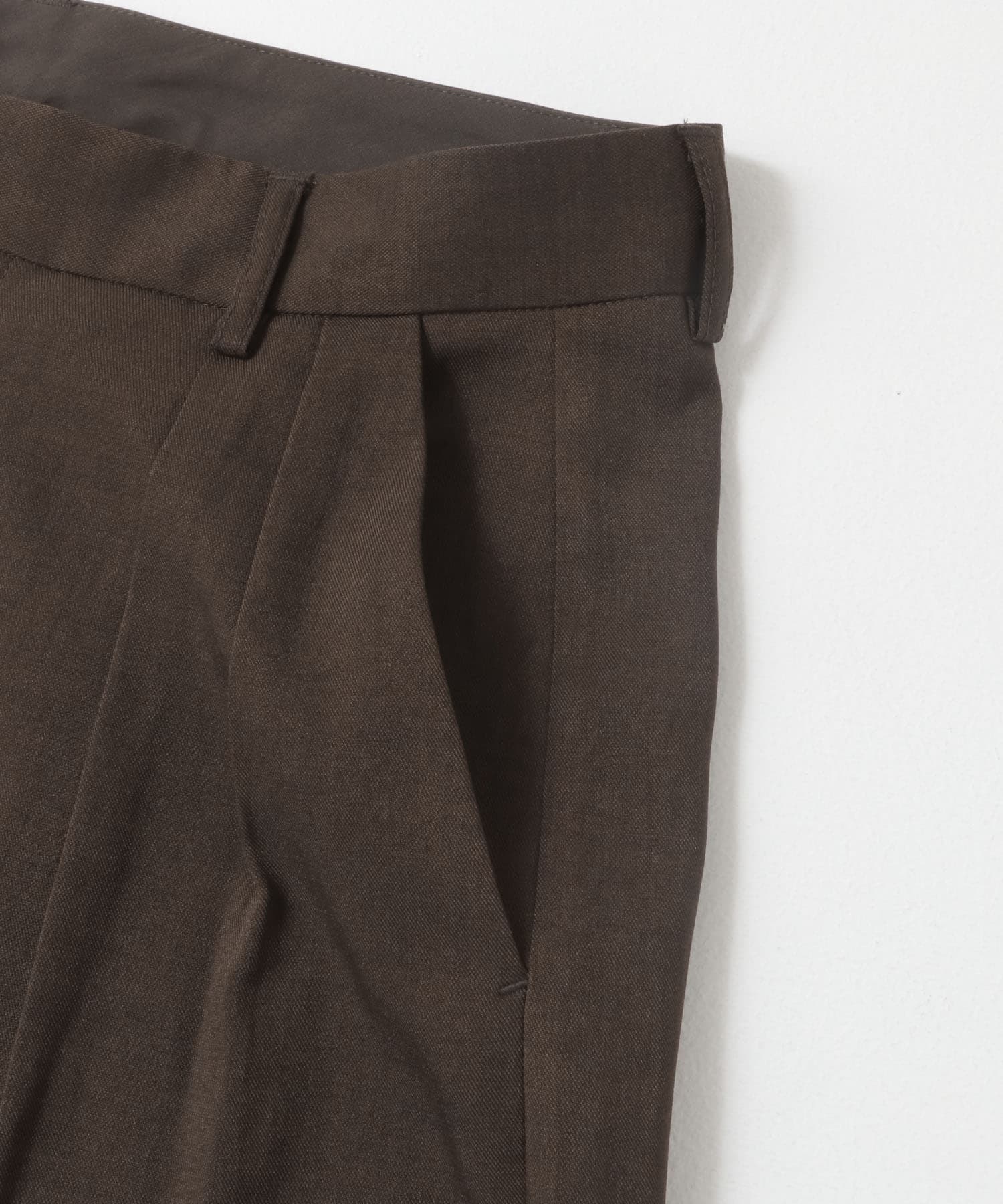 2タックセンタープレススラックス BRN M