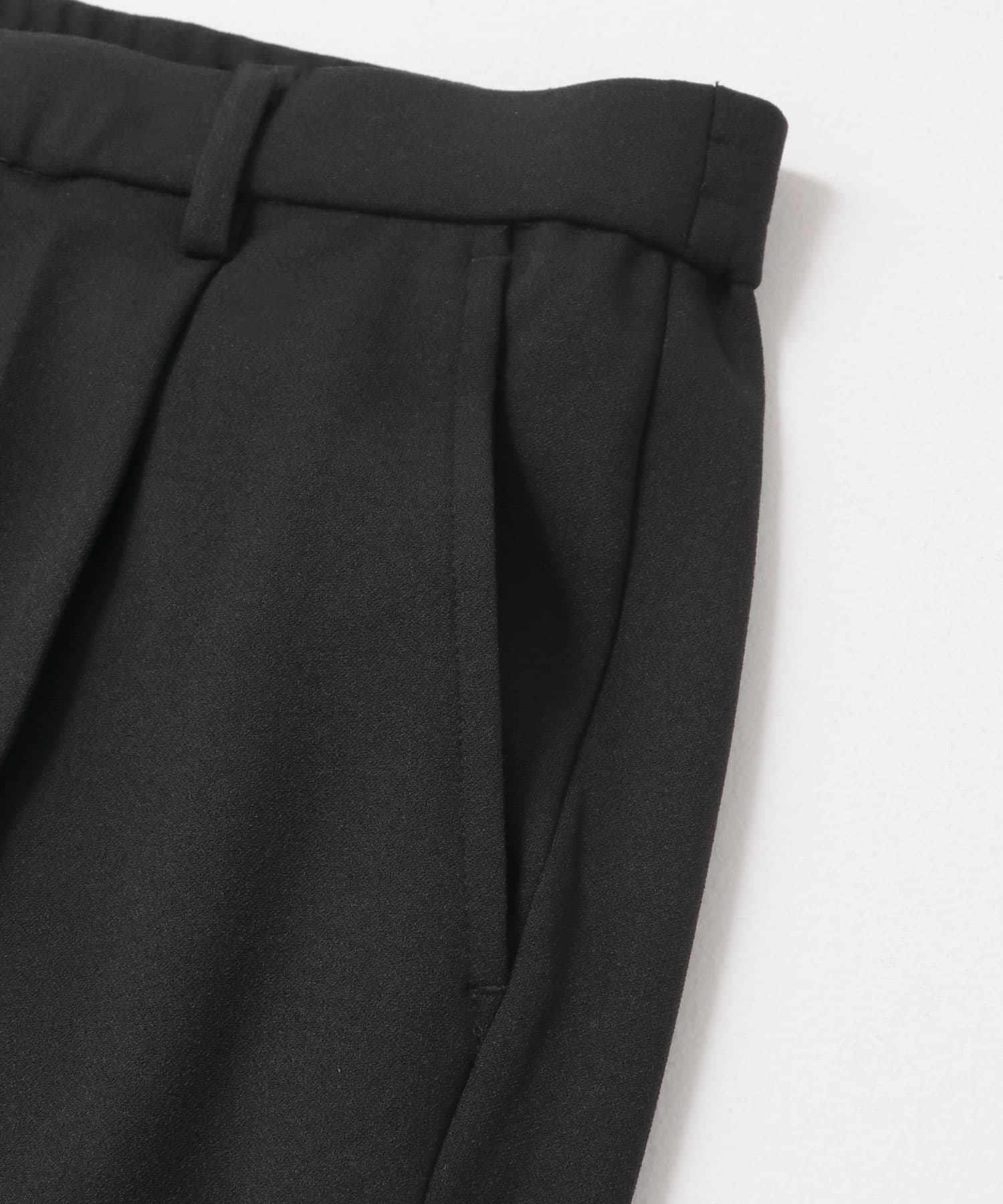 梨地ジャガードピンタックパンツ BLK M