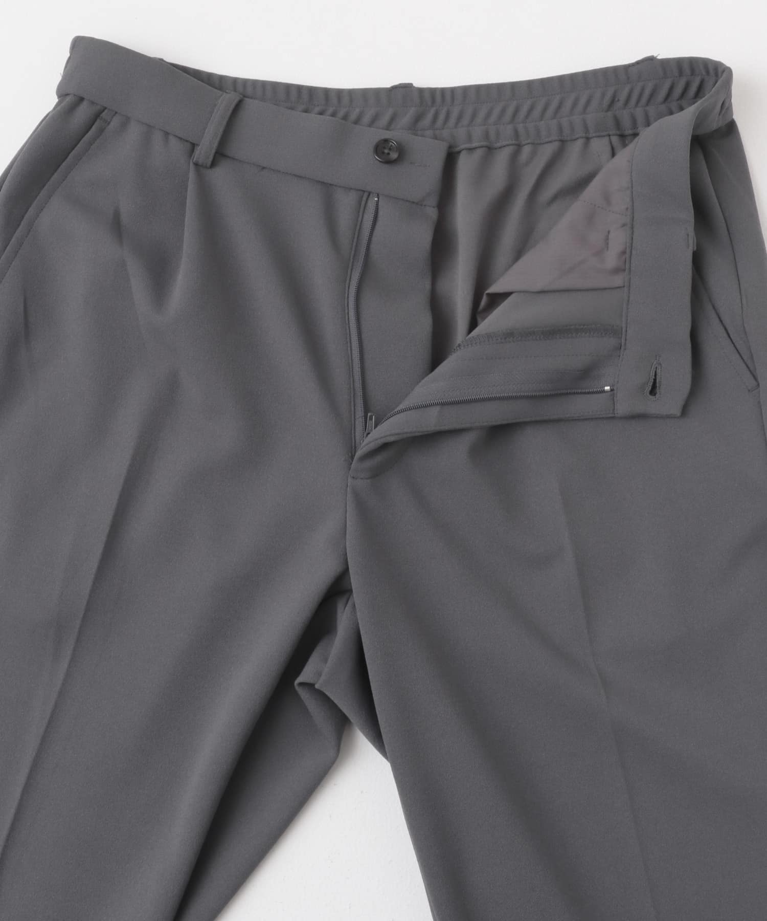 梨地ジャガードピンタックパンツ GRY M