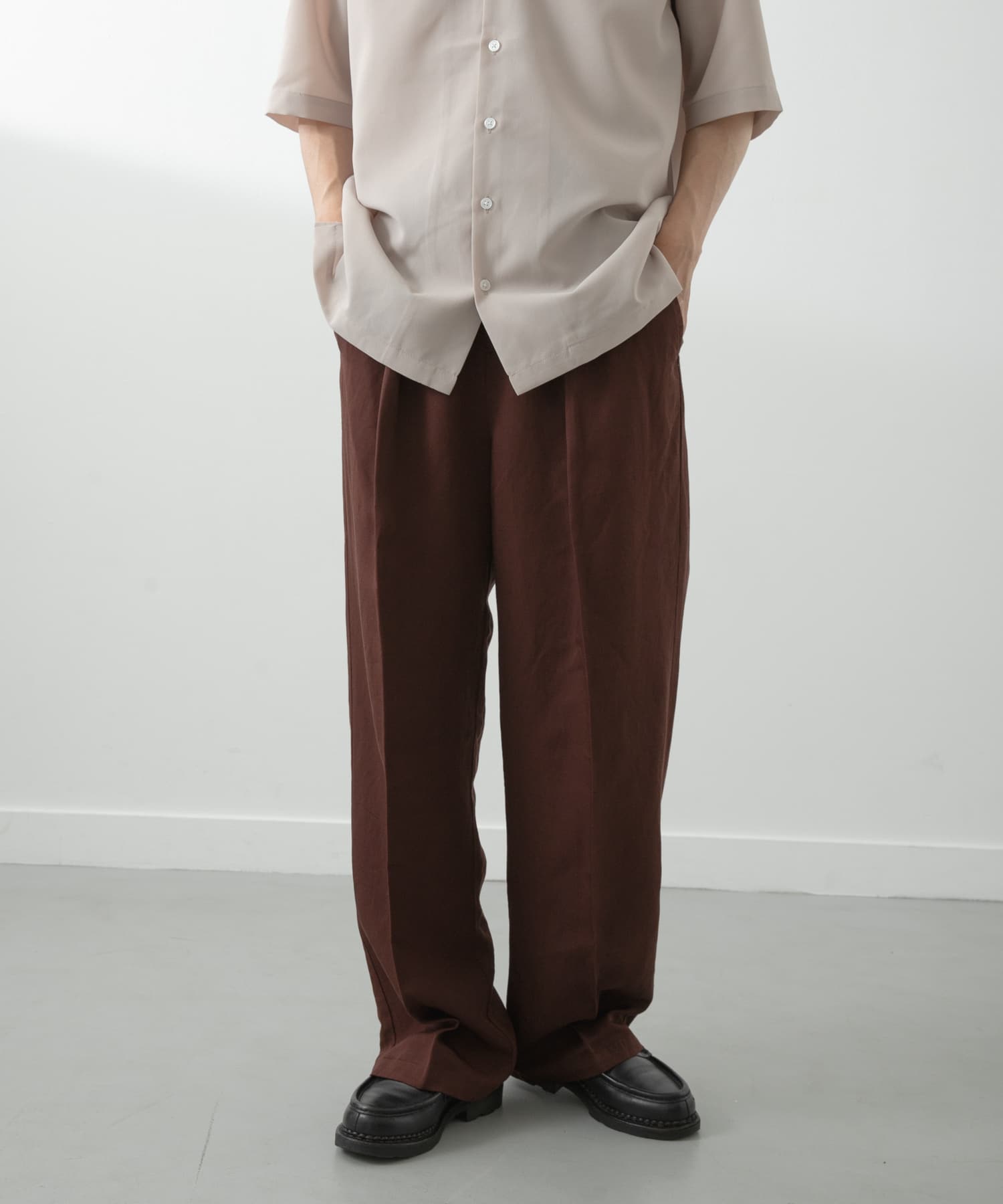 Linen Blend Tapered Pants
