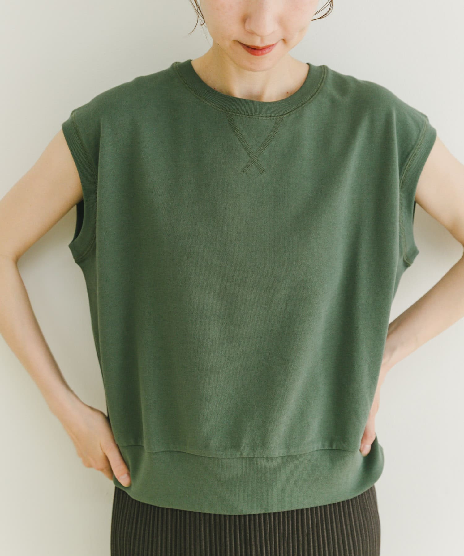 裏毛ノースリーブベスト