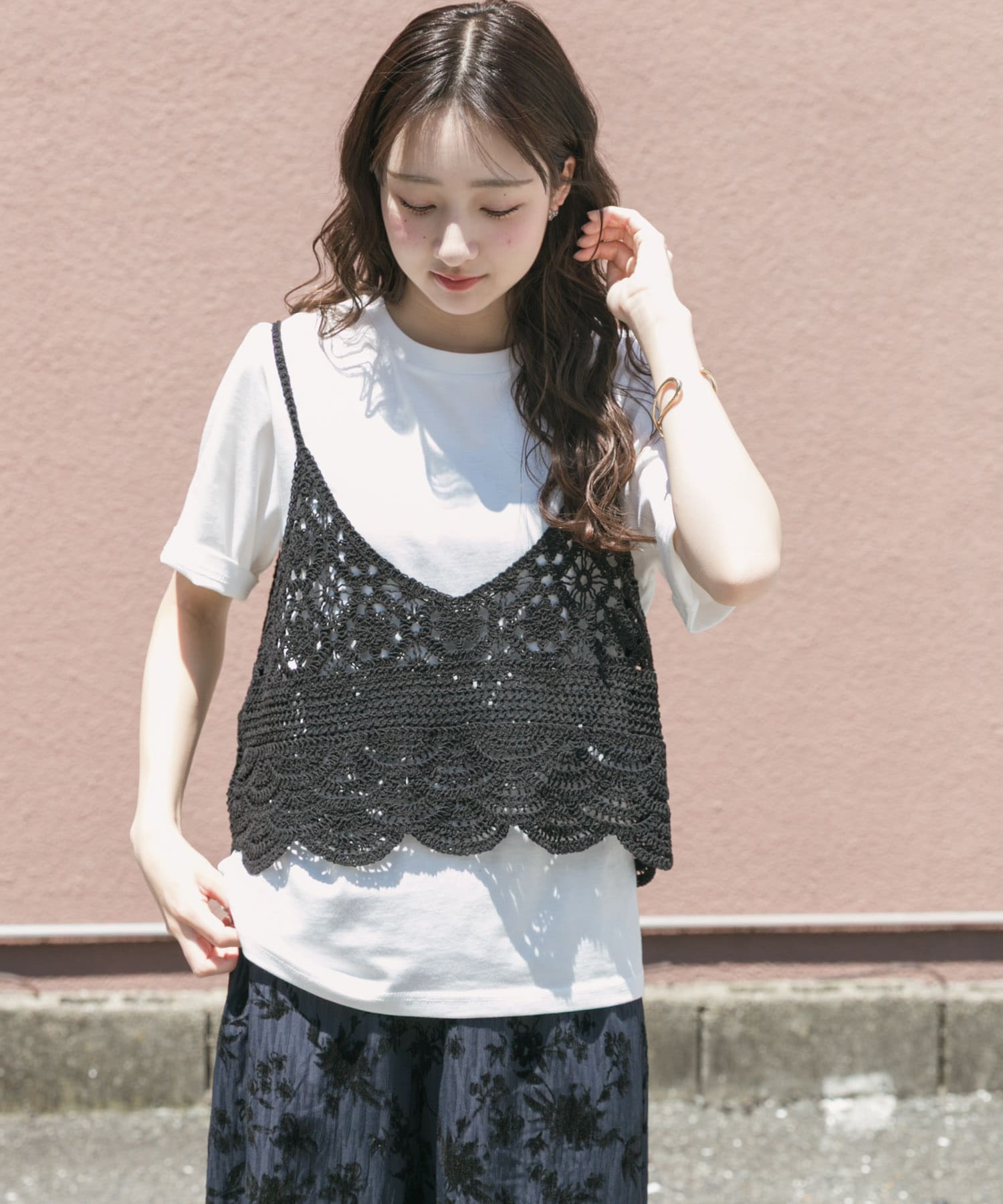 【ari pu様おまとめ買い専用】ニットビスチェセットシャツ ナロースカート ニットビスチェTシャツセット(FREE BLK): トップス｜URBAN
