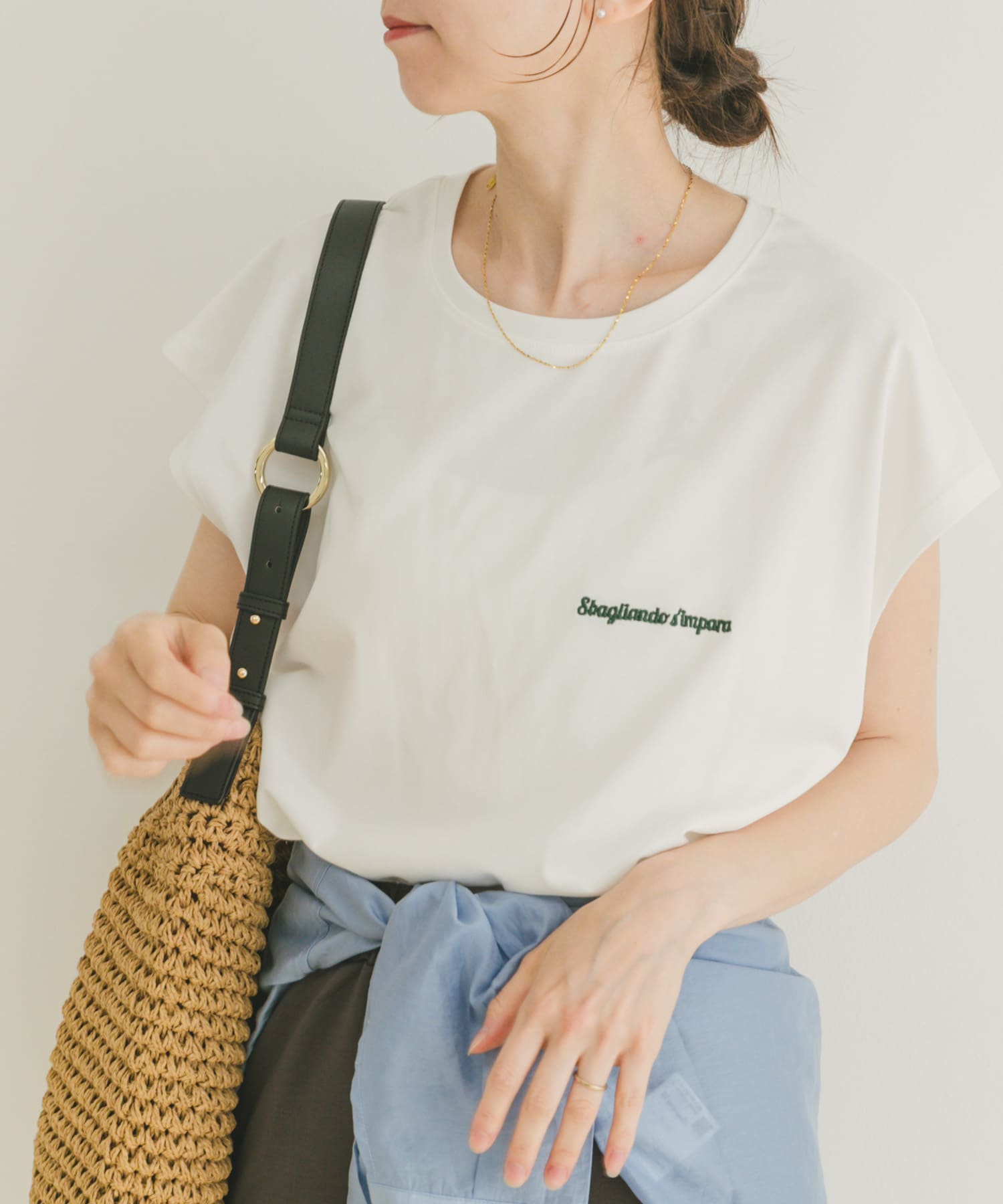 刺繍フレンチTシャツ