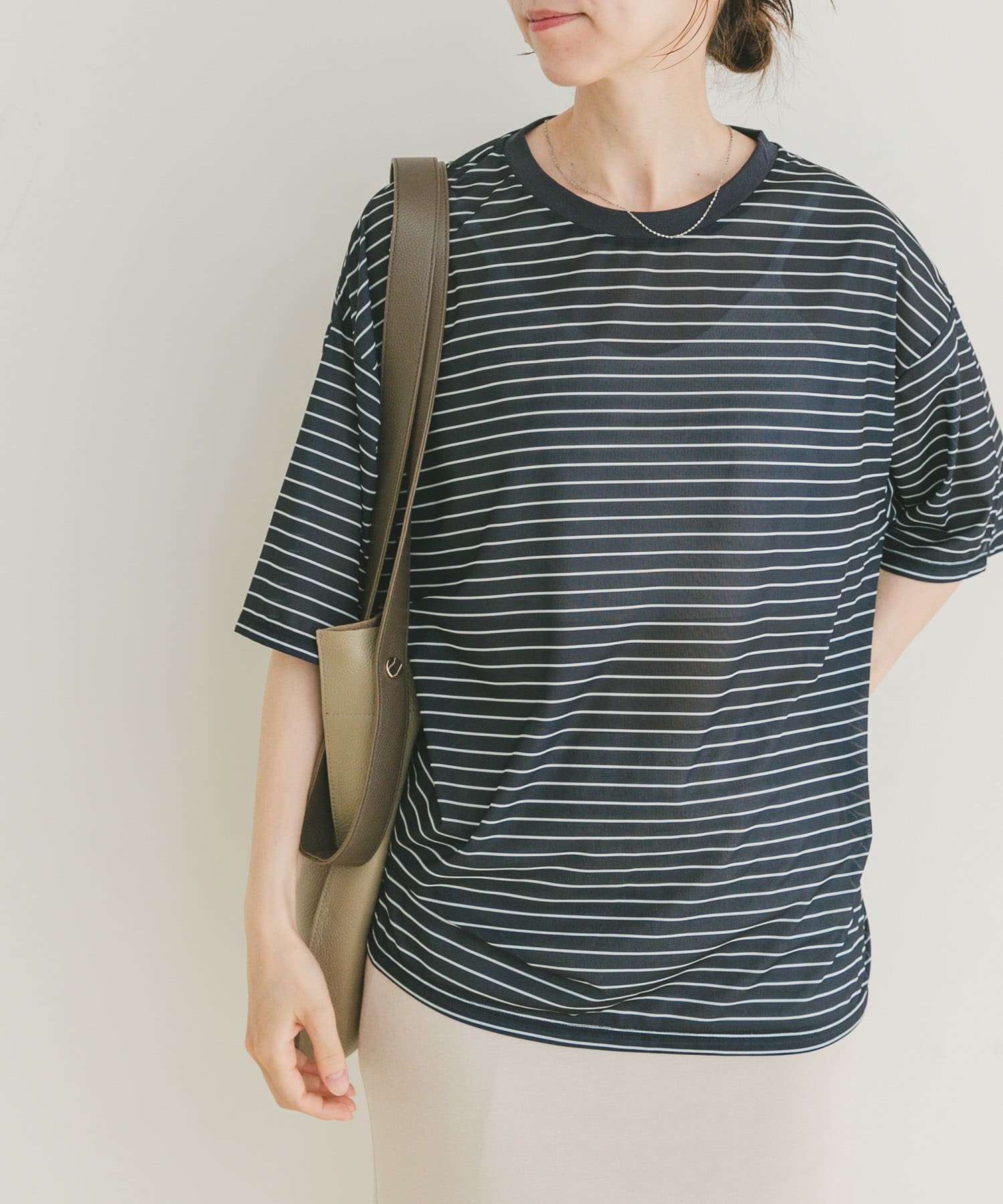 シアー半袖Tシャツ