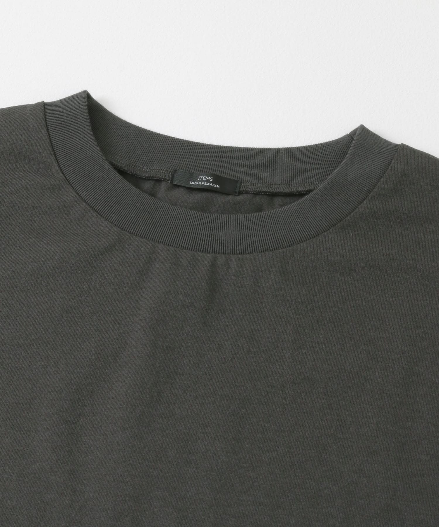 クルーネックノースリTシャツ CHA FREE