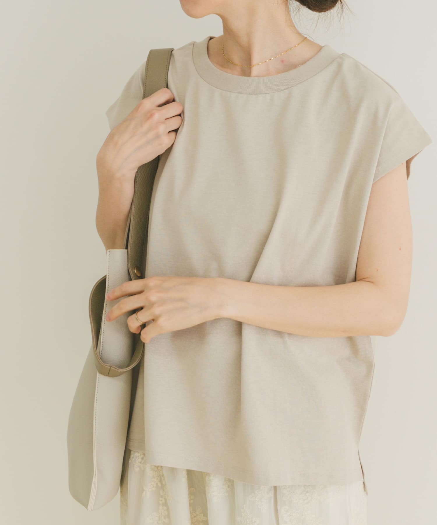 身長：164cm サイズ：FREE