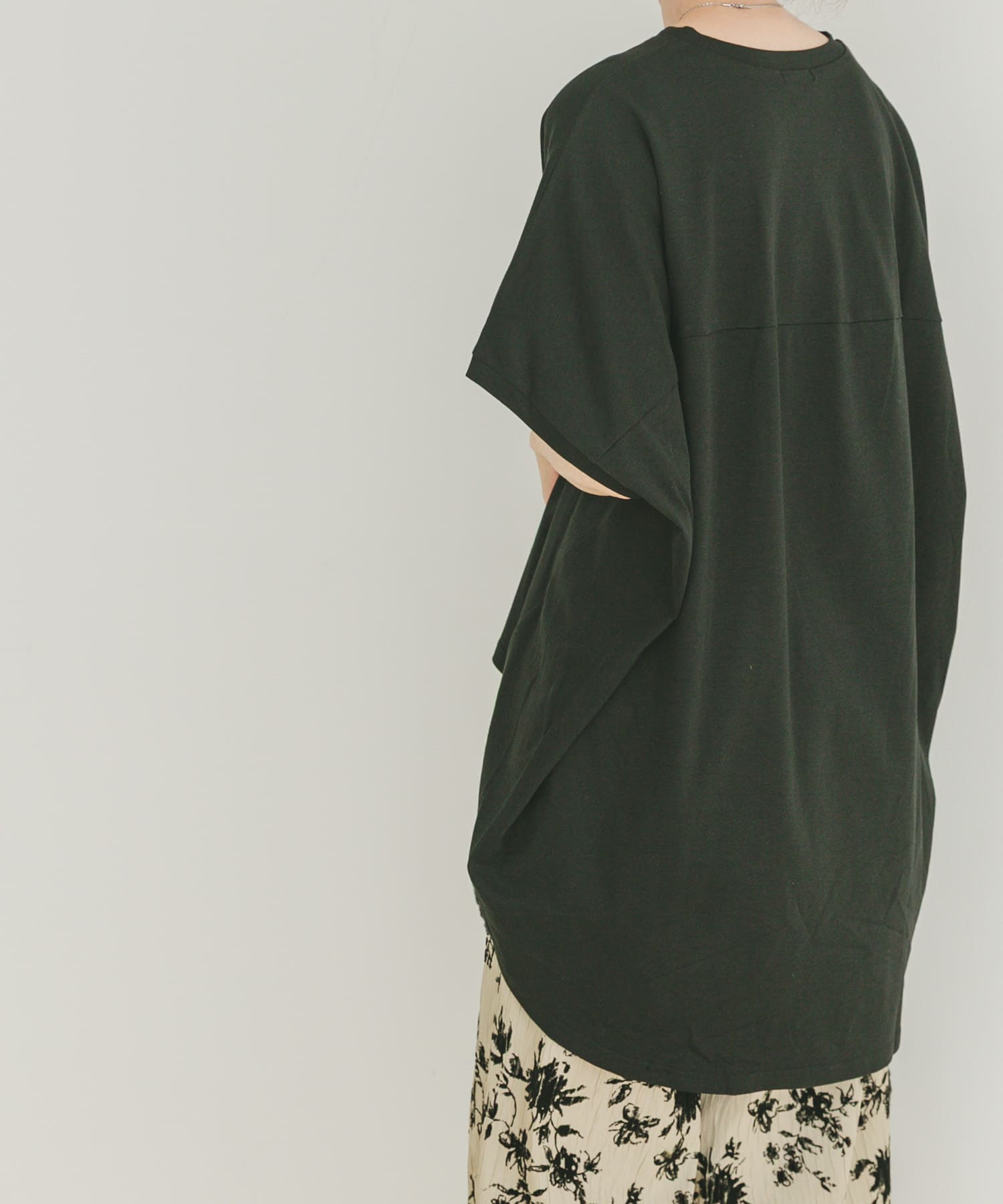 身長：164cm サイズ：FREE