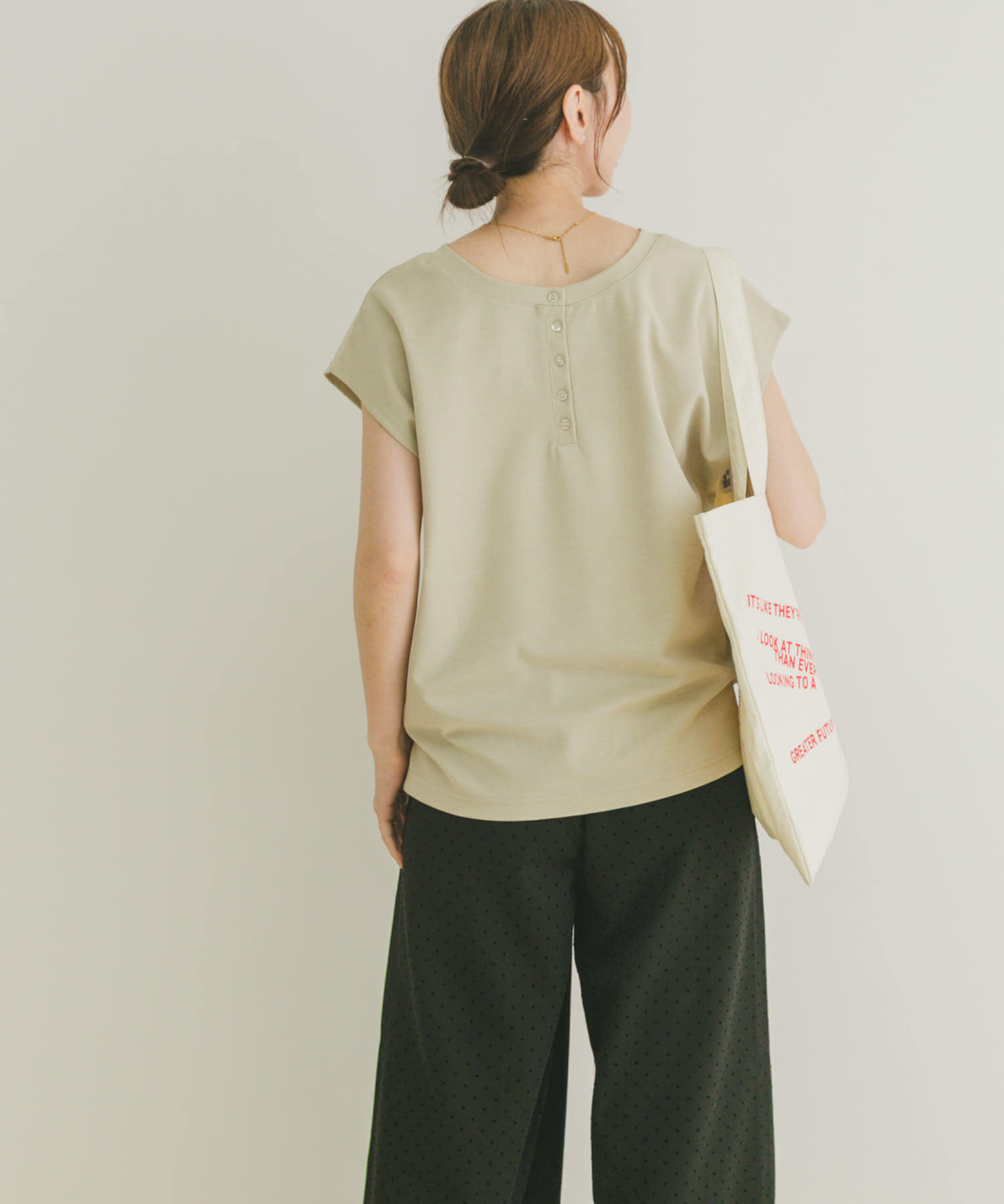 身長：164cm サイズ：FREE