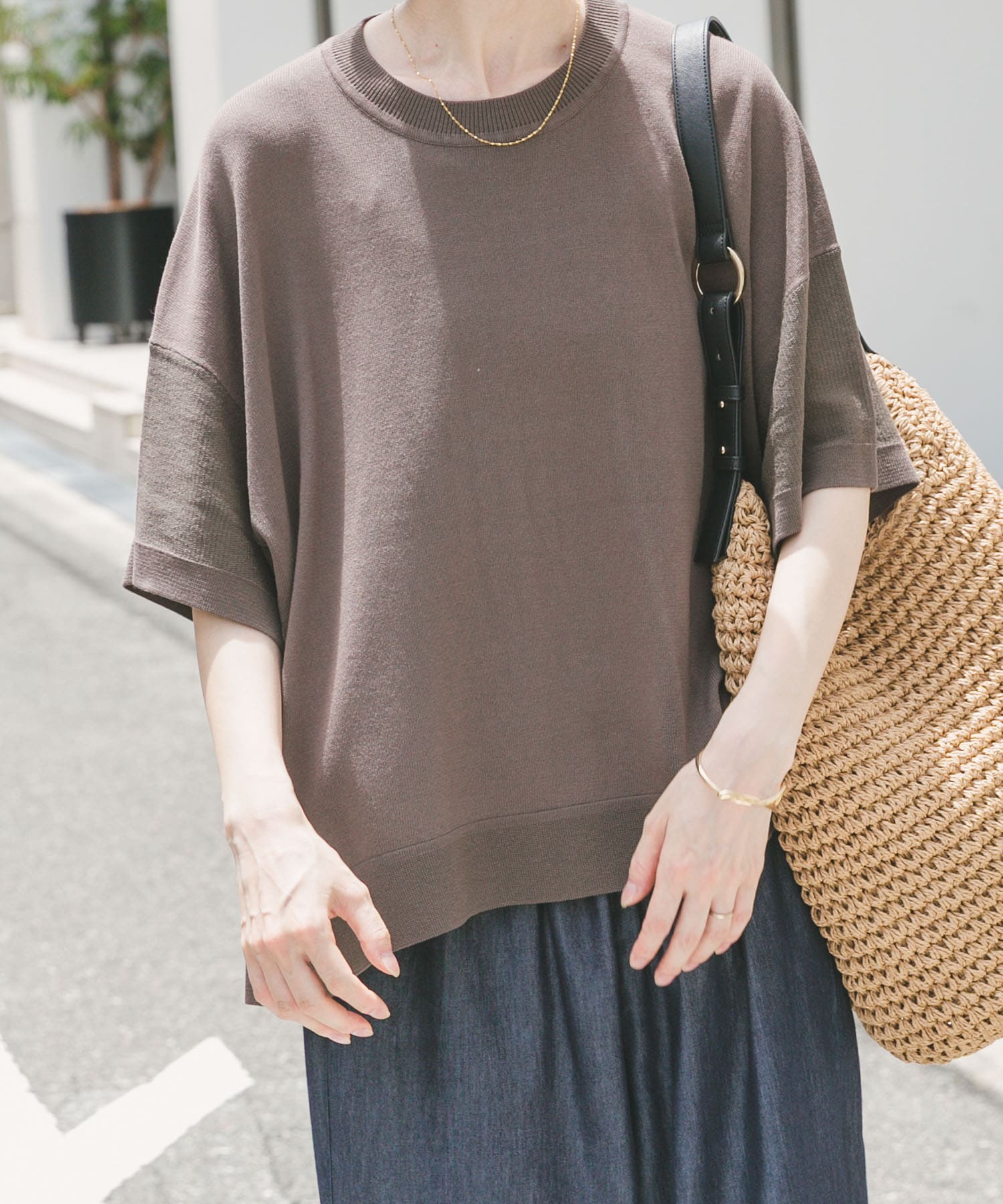 ニットTシャツ