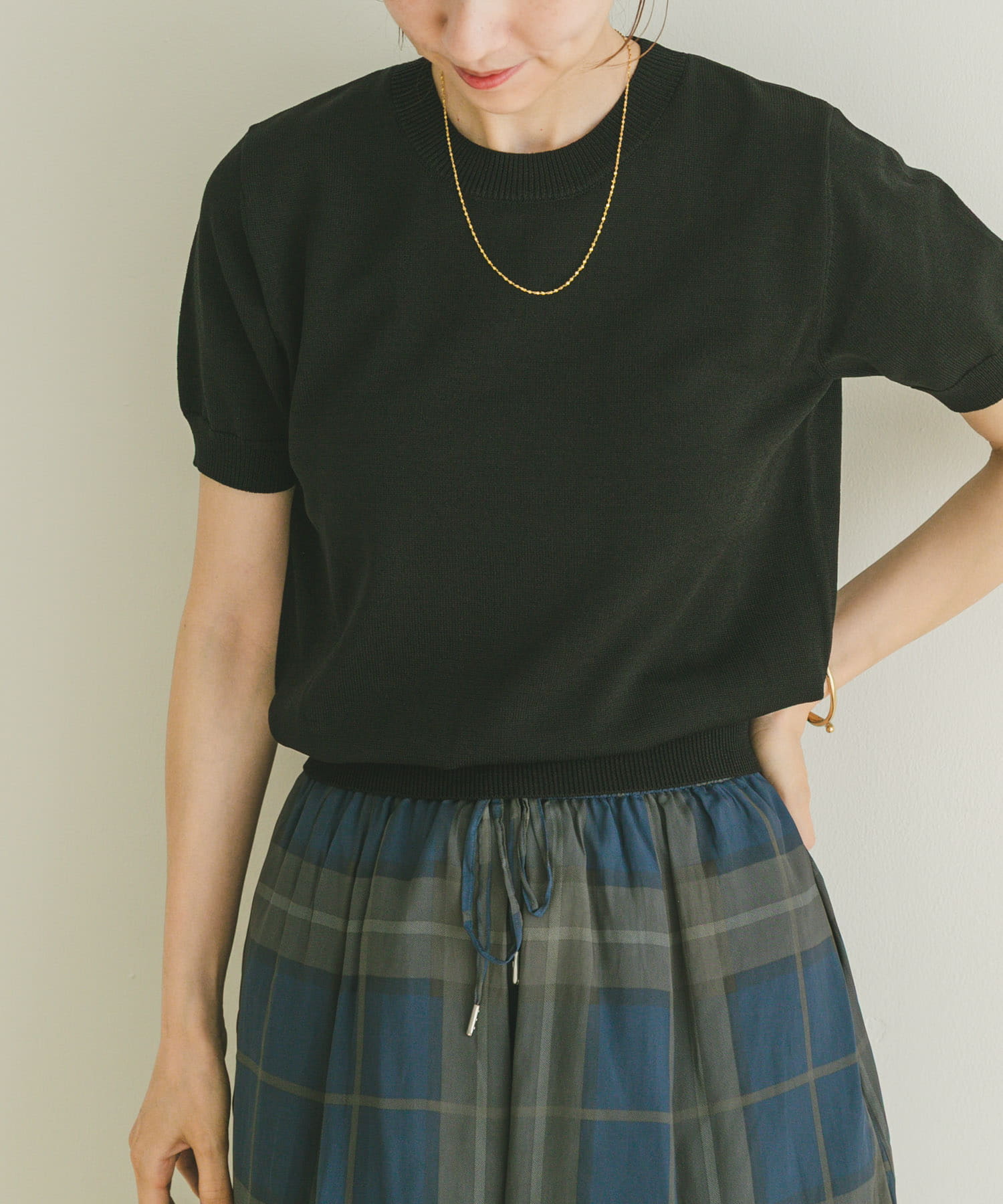 コンパクト半袖ニット