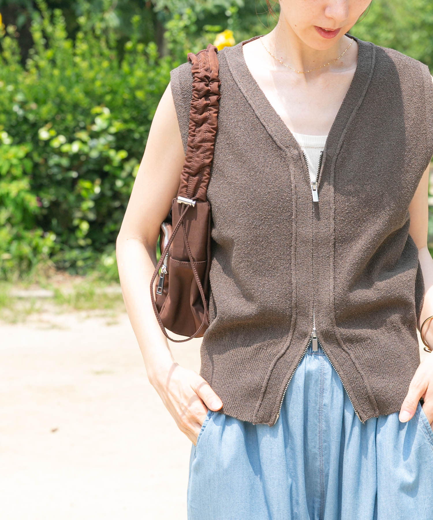 ブークレジップベスト