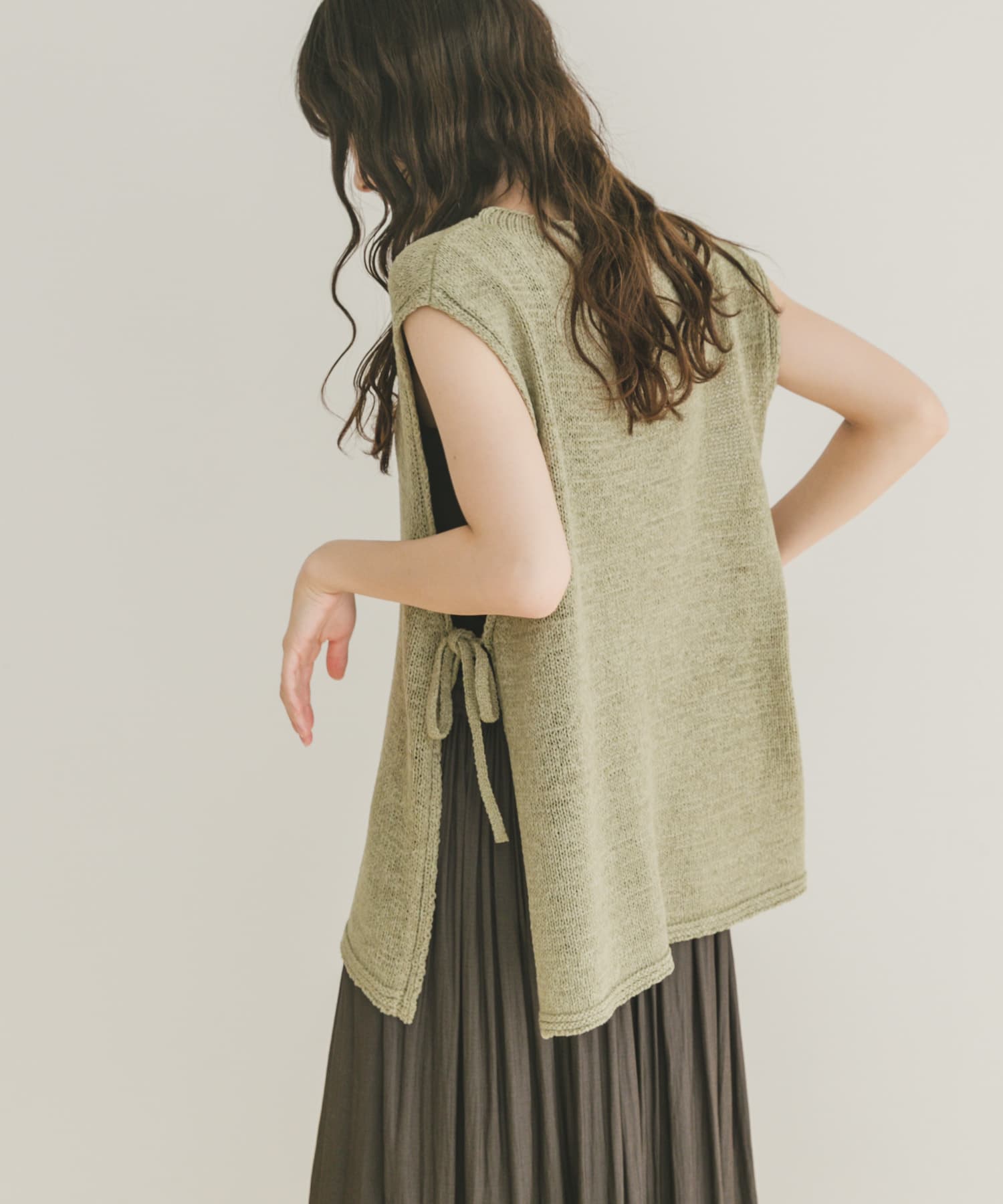 新品タグ付き　かぐれ　テープヤーンニットベスト　アーバンリサーチドアーズ 新品タグ付き かぐれ テープヤーンニットベスト アーバンリサーチドアーズ