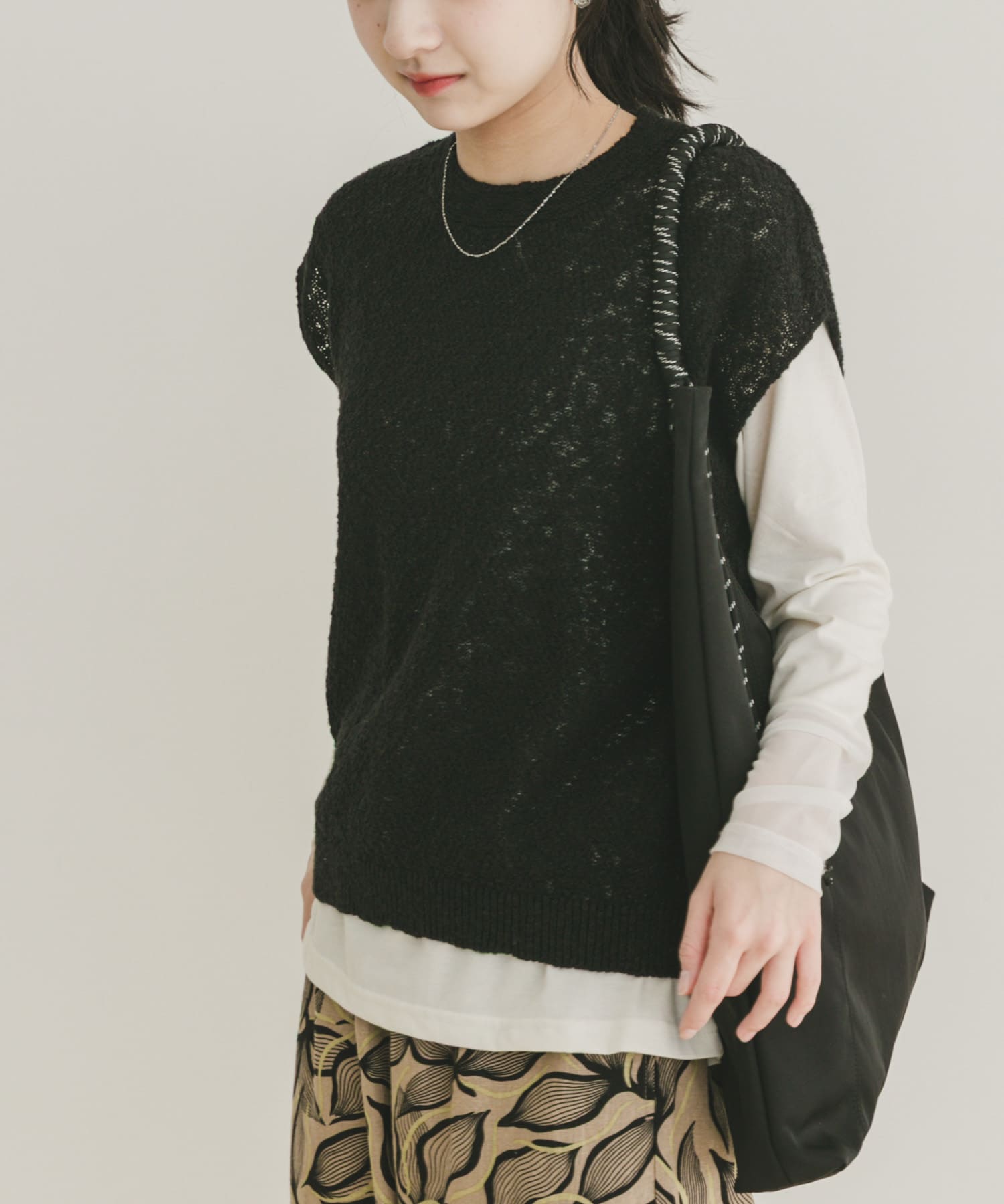 ゴムヤーンニットベスト