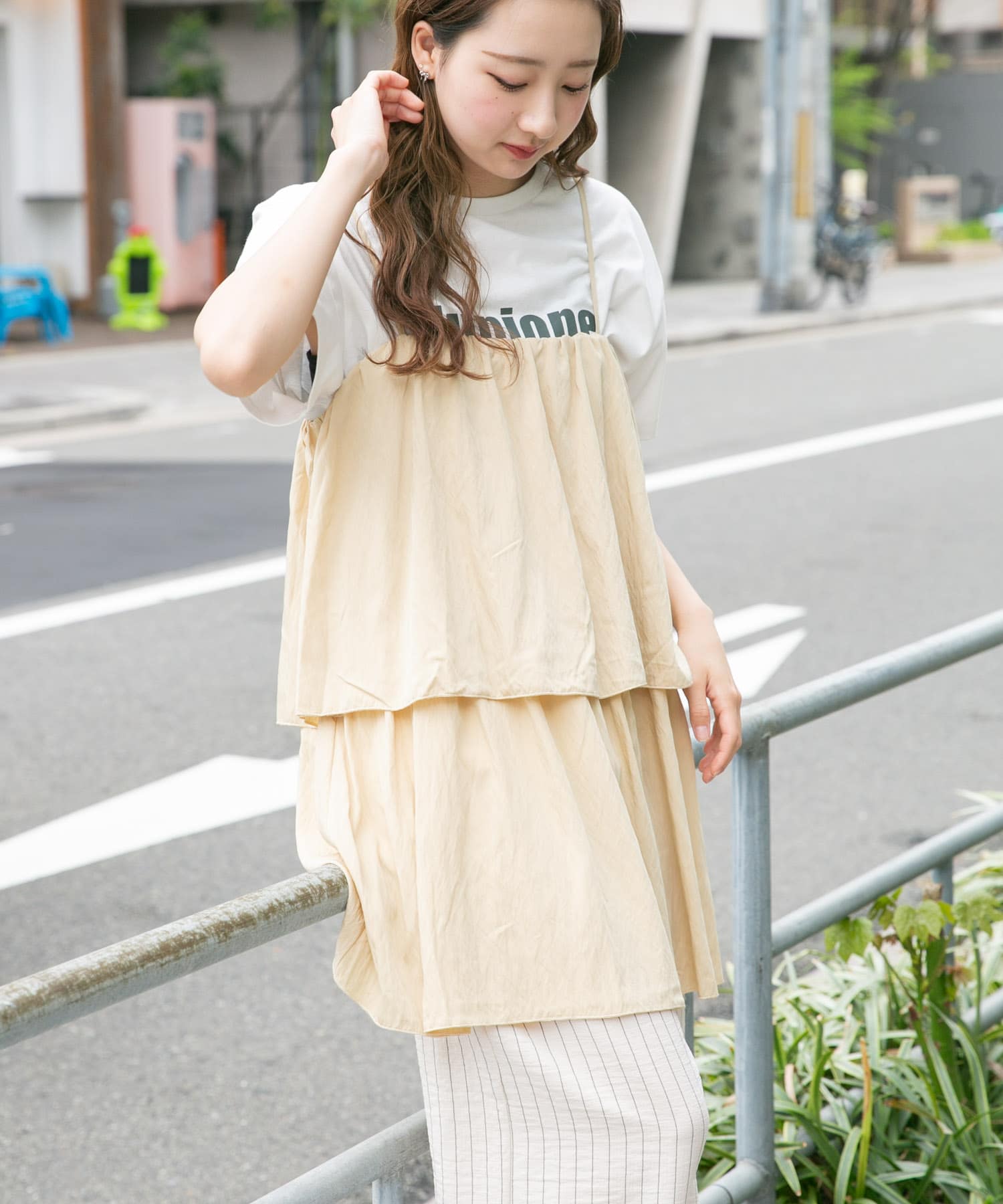 チュニックレイヤードキャミソール