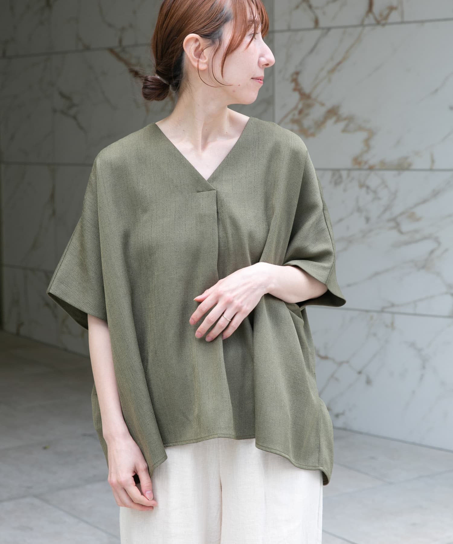 リネンライクVネックプルオーバー
