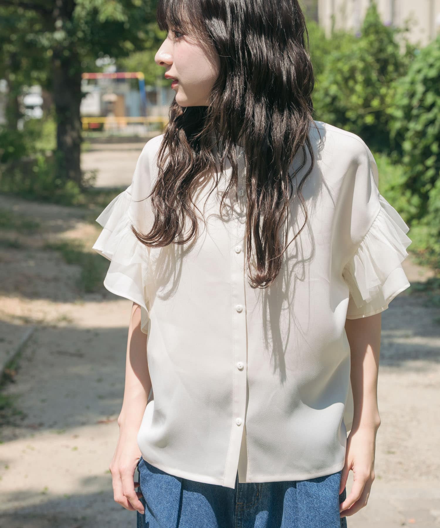 チュールドッキングフリルブラウス