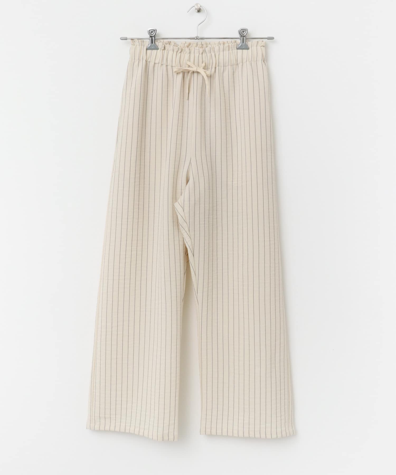 L.BEIGE