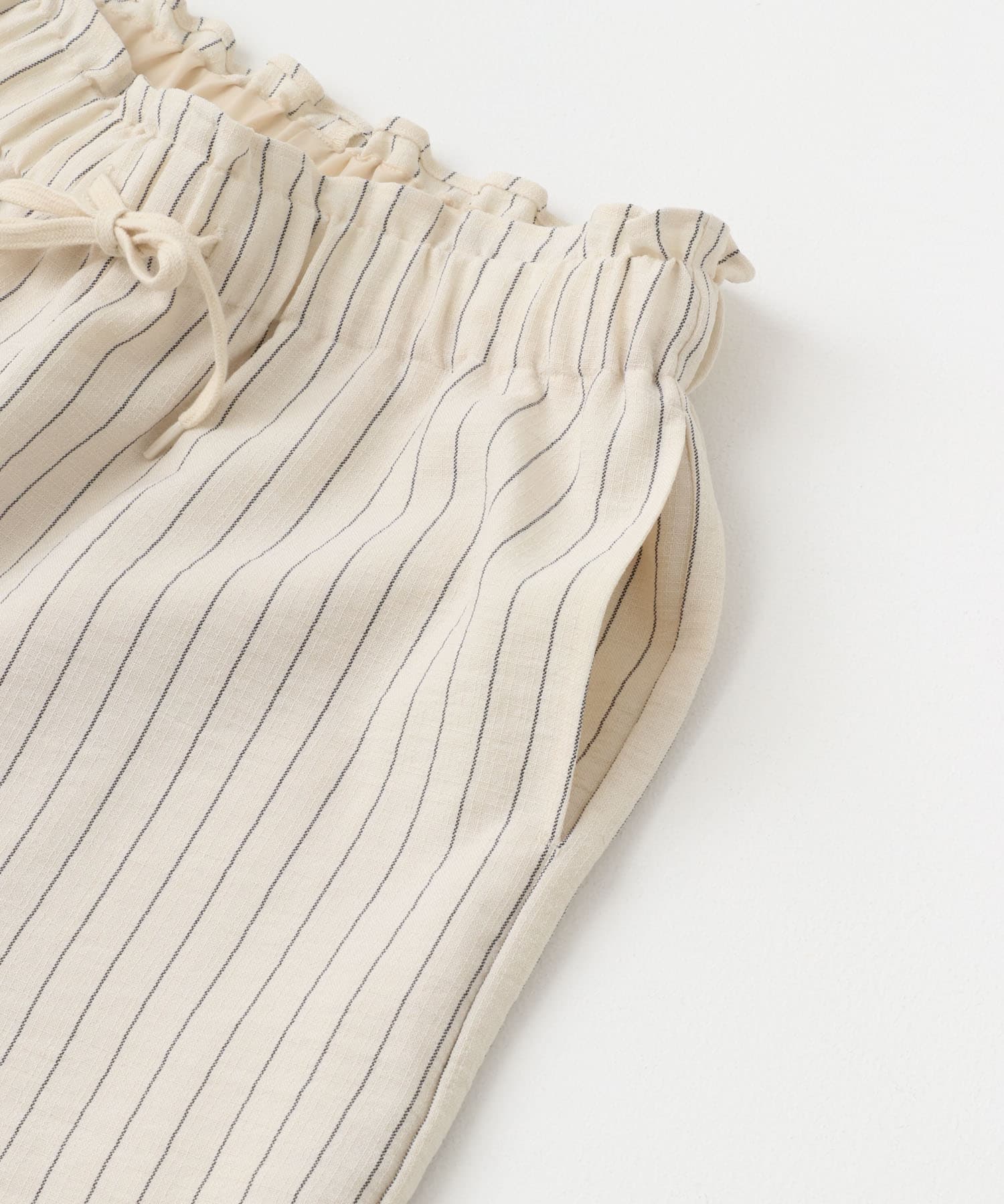 L.BEIGE