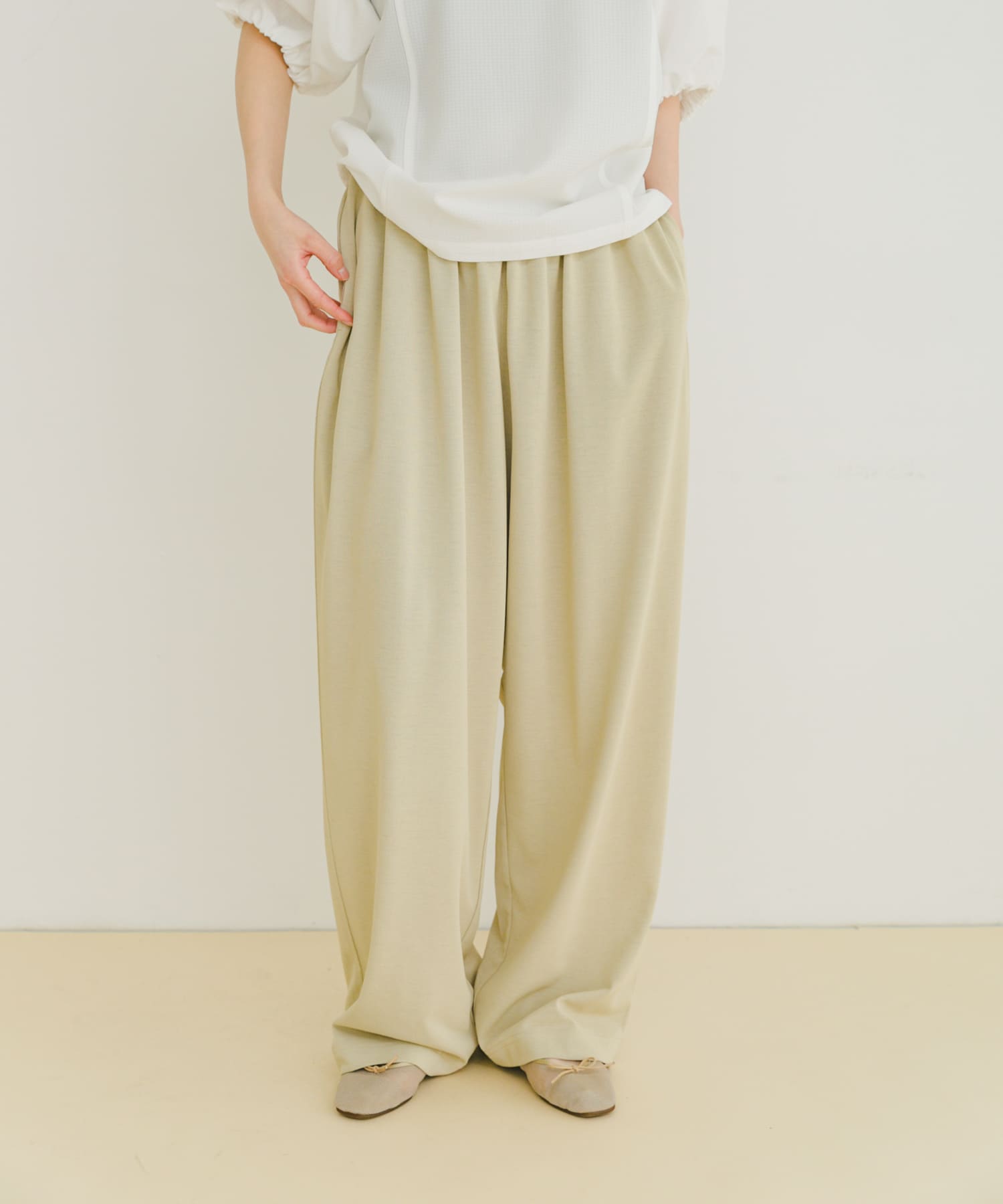 汗ジミ隠しスウェットパンツ