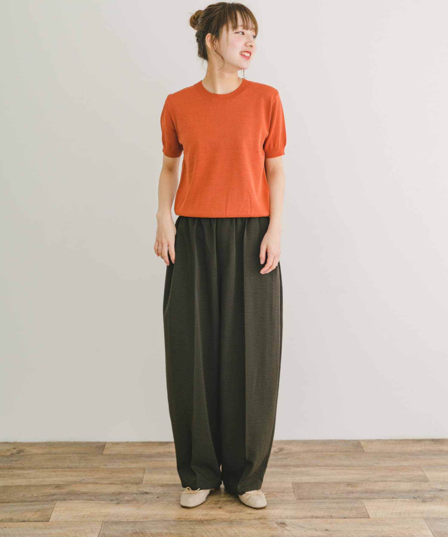 コクーンイージーパンツ(FREE ECRU): ボトム｜URBAN RESEARCH公式