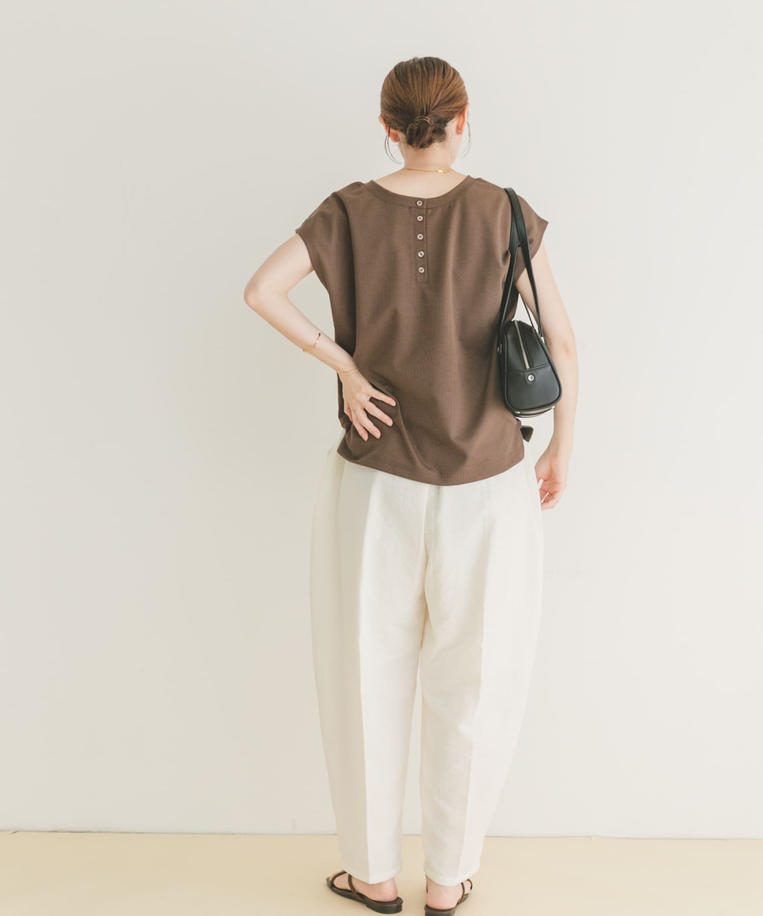 コクーンイージーパンツ(FREE ECRU): ボトム｜URBAN RESEARCH公式