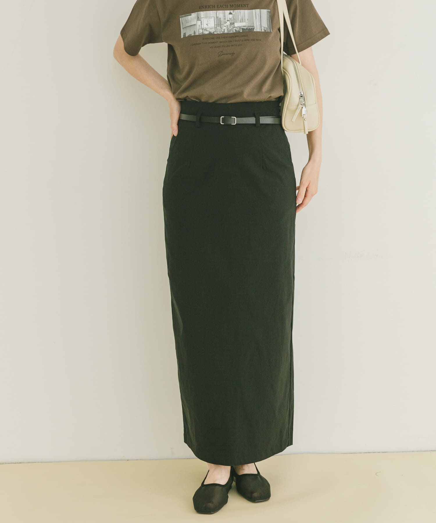 ベルト付きストレッチスカート