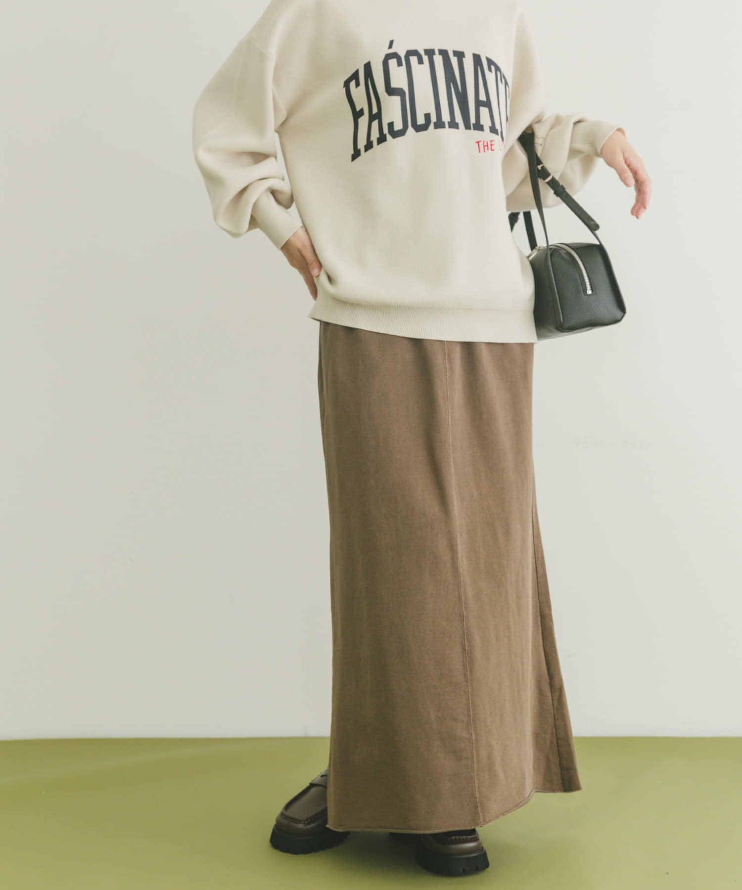 ピグメントスウェットロングスカート