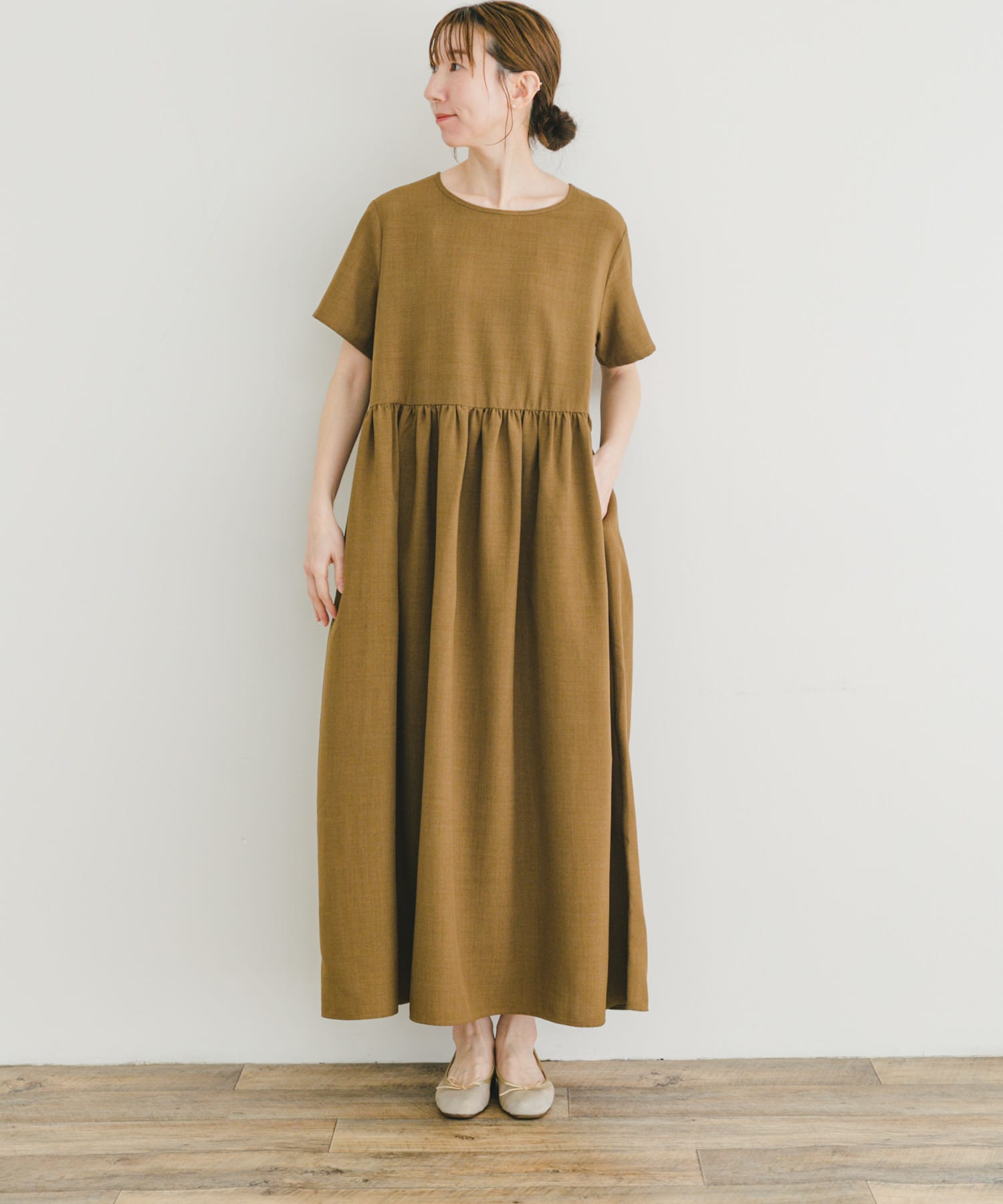 リネンライク半袖ワンピース(FREE BRN): ワンピース｜URBAN RESEARCH