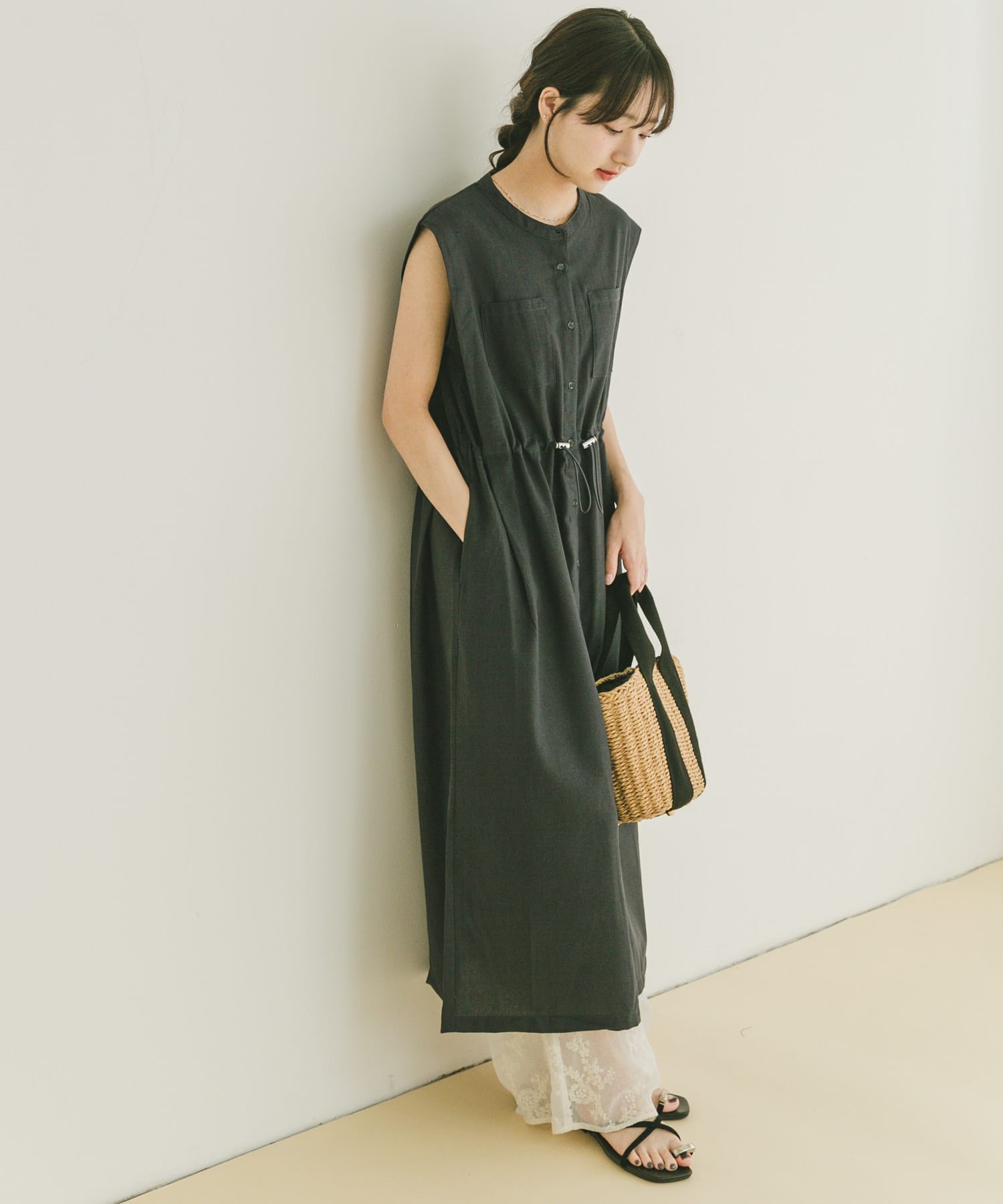 ウエストドロストノースリワンピース