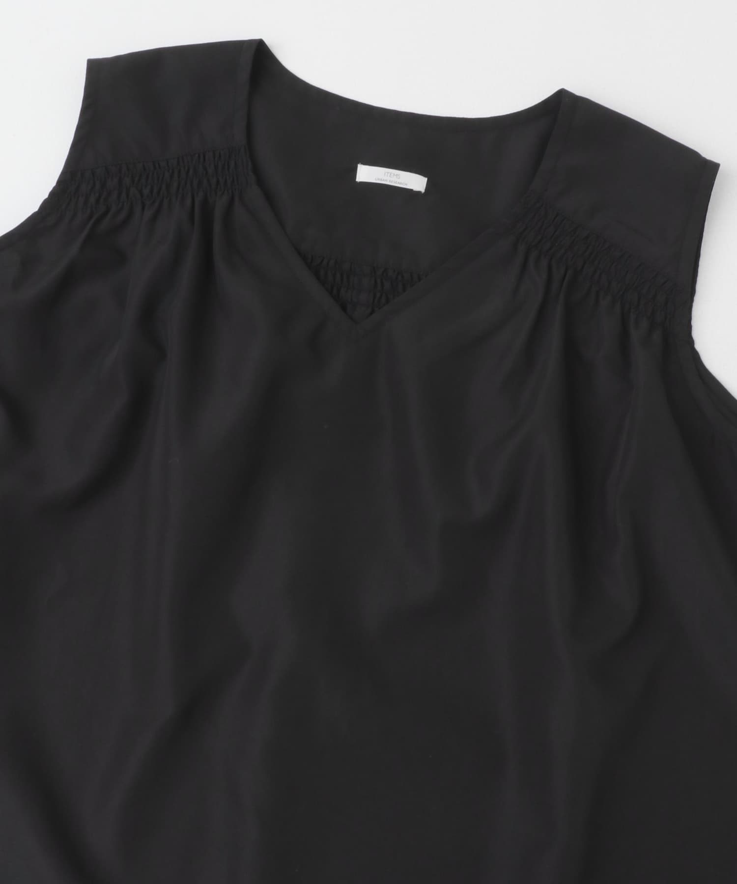 Vネックノースリーブワンピース BLK FREE