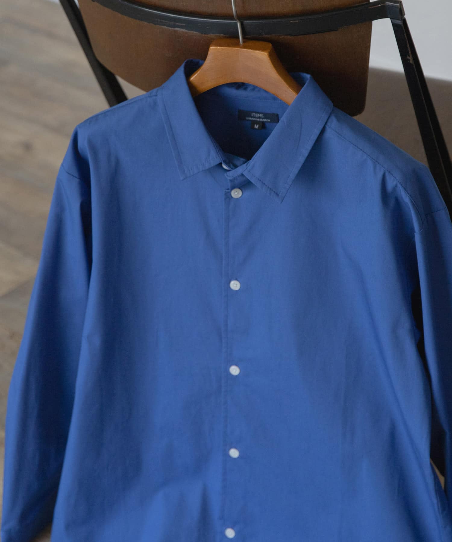 コットン100ブロードレギュラーカラーシャツ