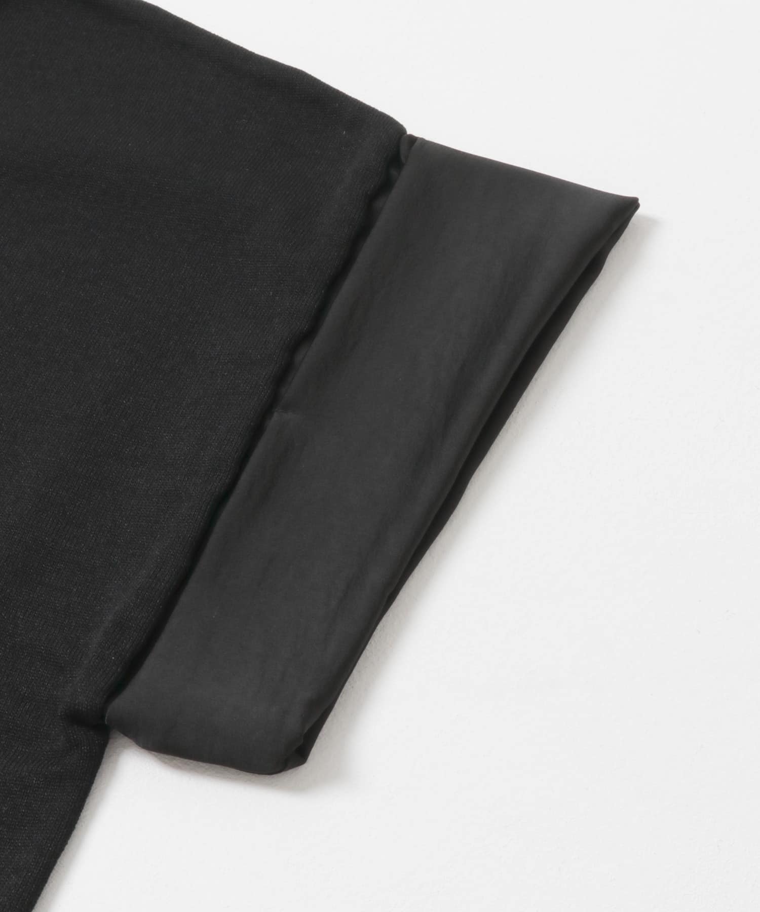 Vネックドッキングニット BLK FREE
