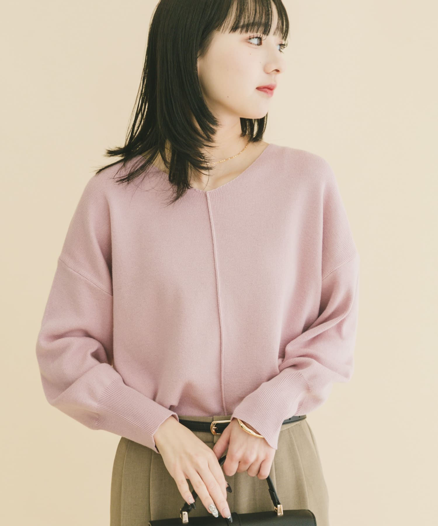 『洗濯可』アウトリンキングVネックニット