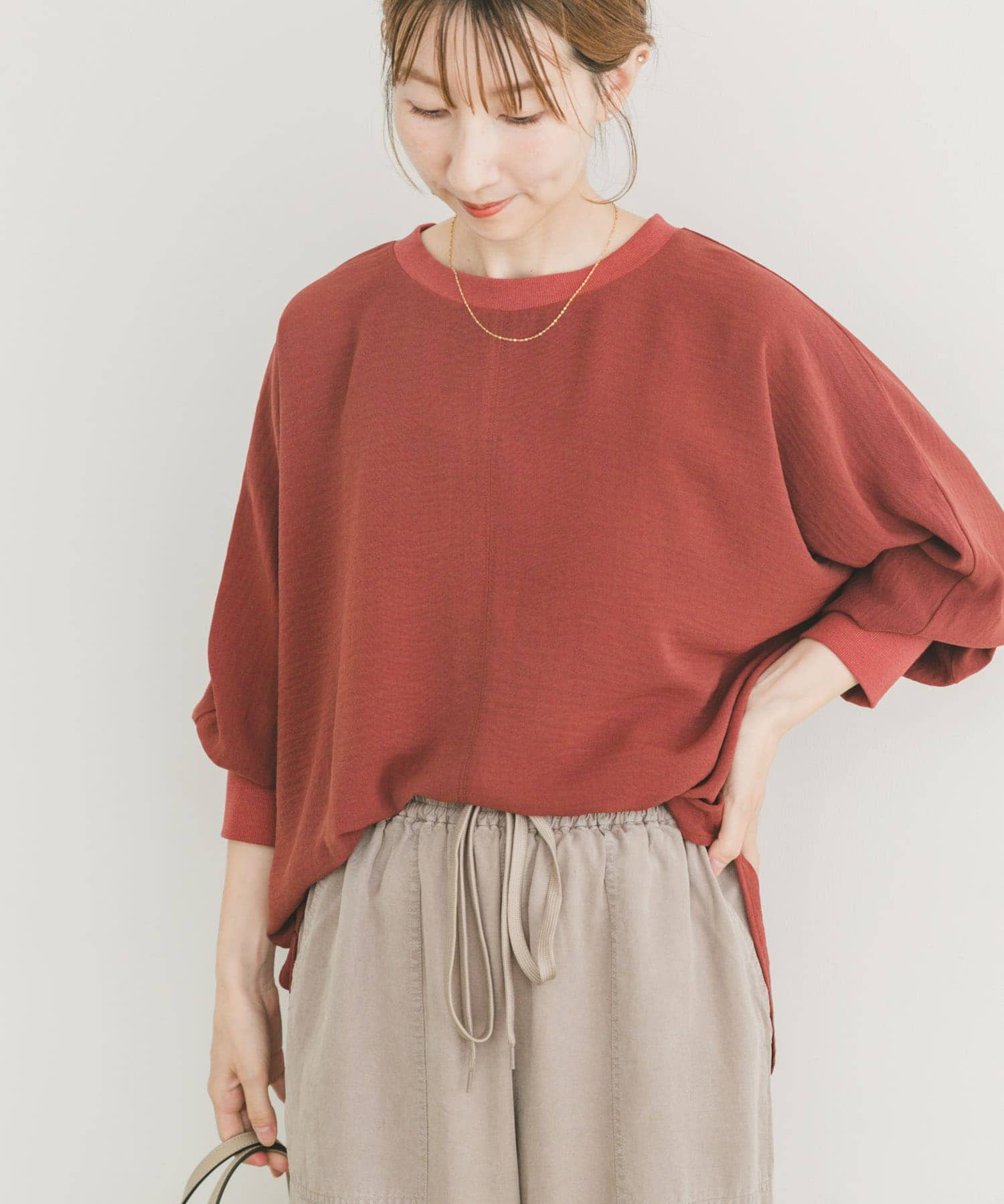 リブドルマンブラウス