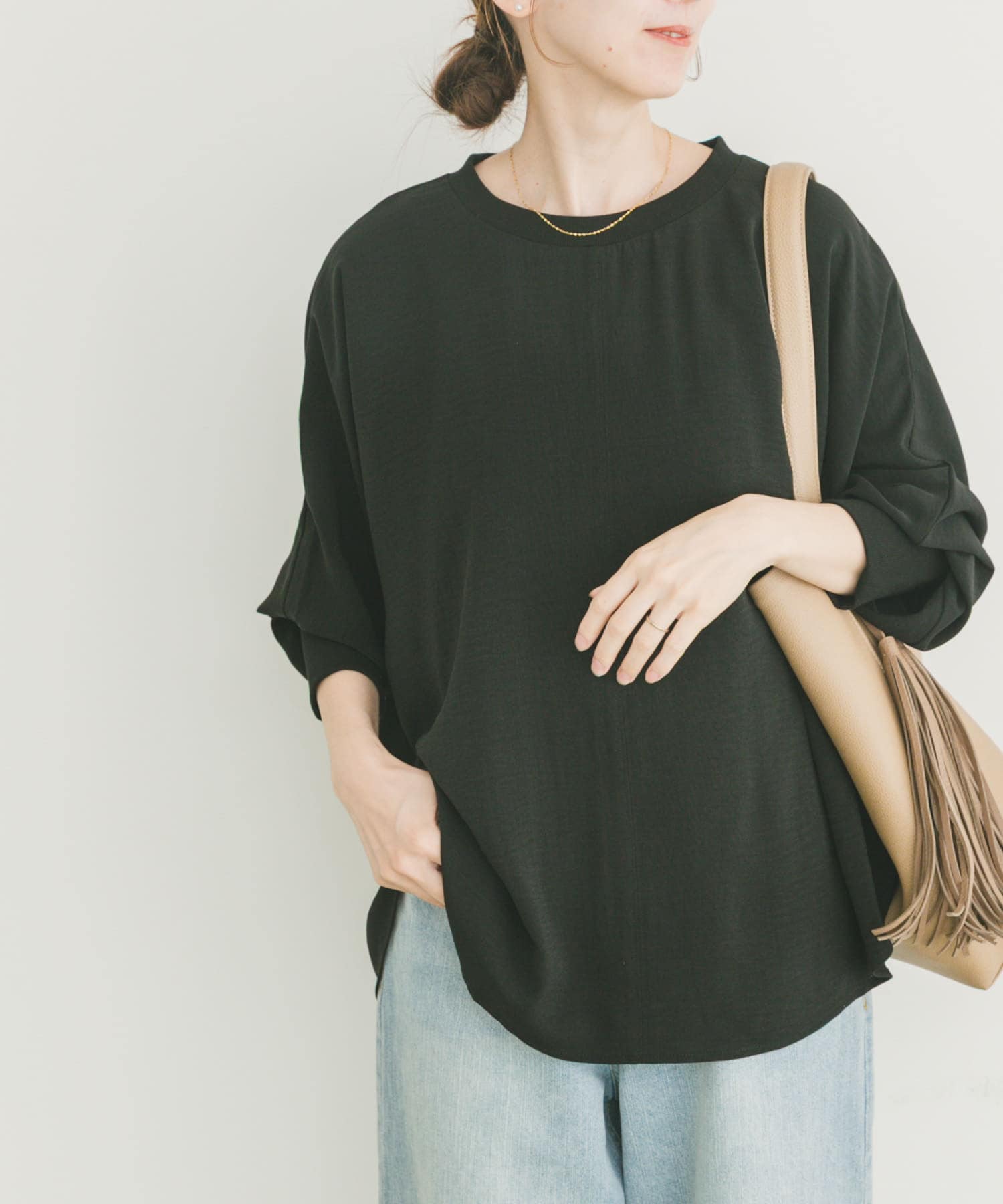 リブドルマンブラウス