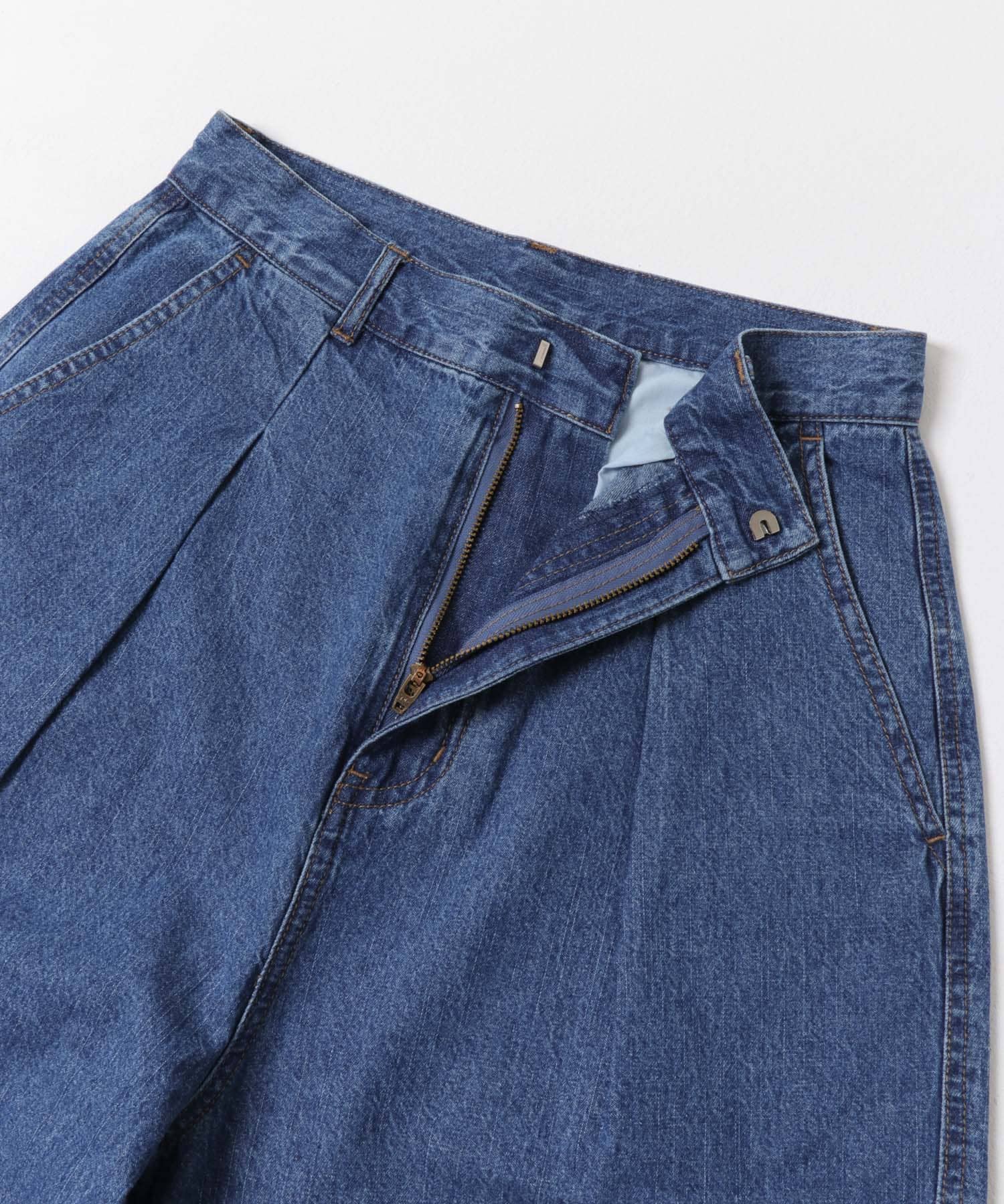 ウエストタックデニムパンツ BLU S